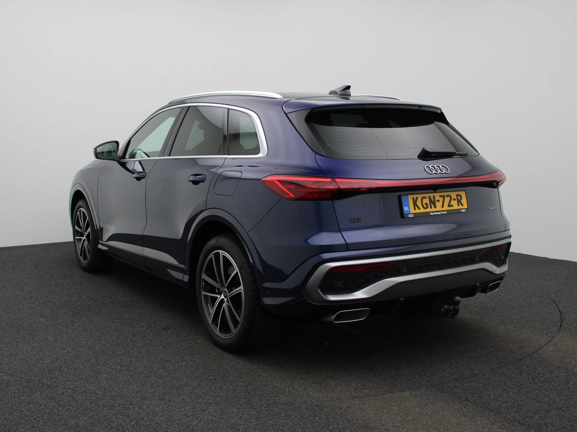 Audi-Q5-image-1