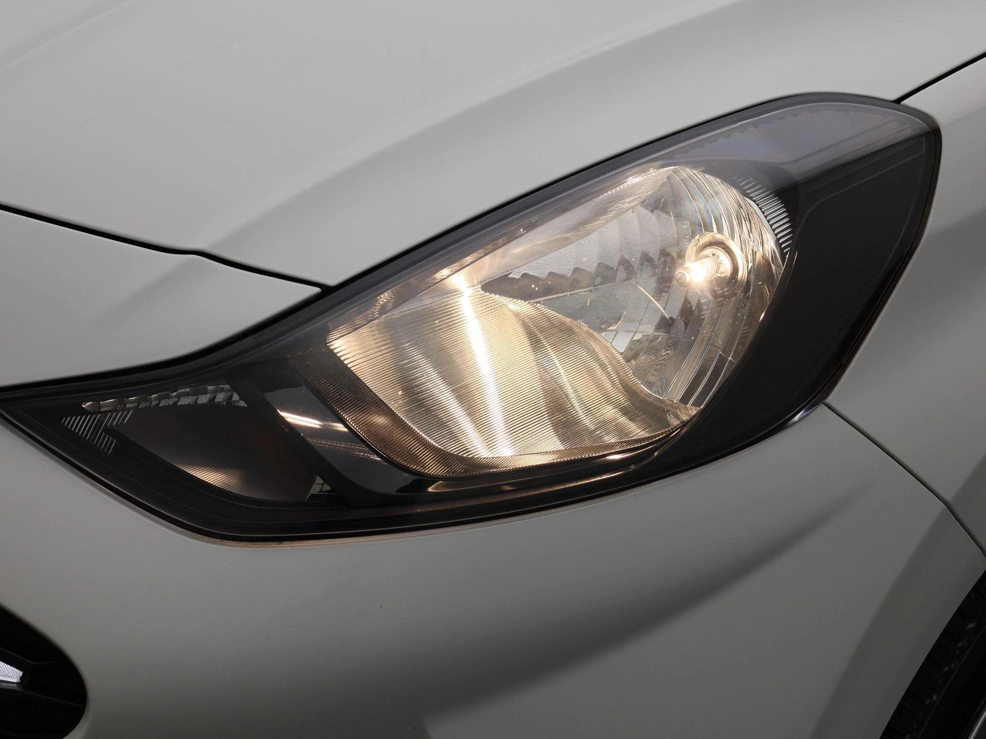 Hyundai-i10-image-12