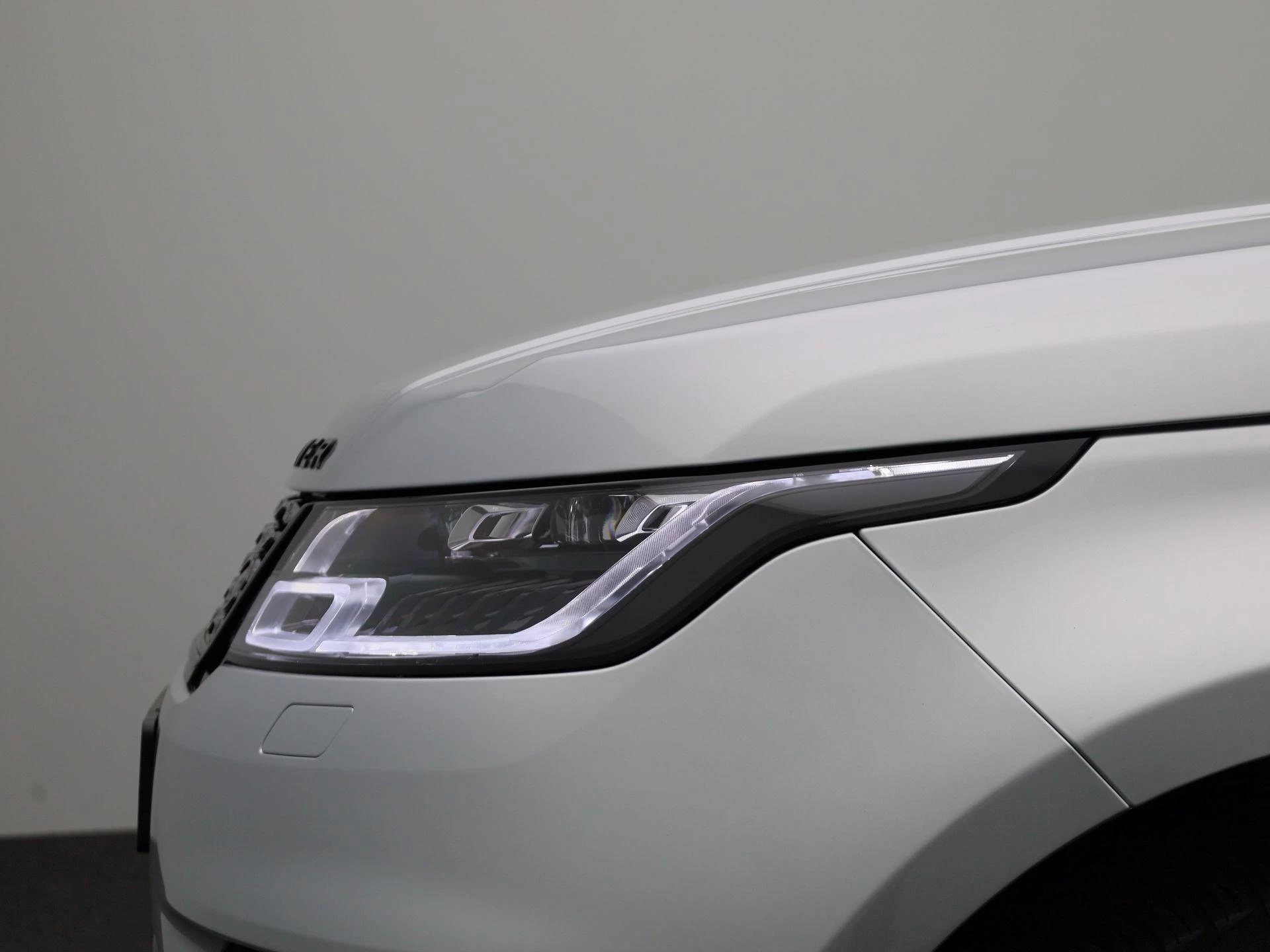 Land Rover-Range Rover Sport-image-17