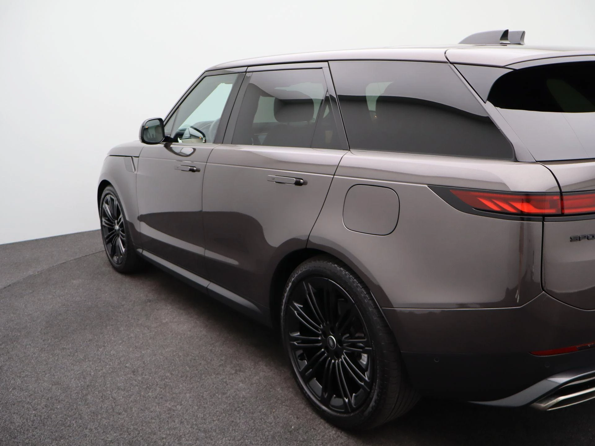 Land Rover-Range Rover Sport-image-44