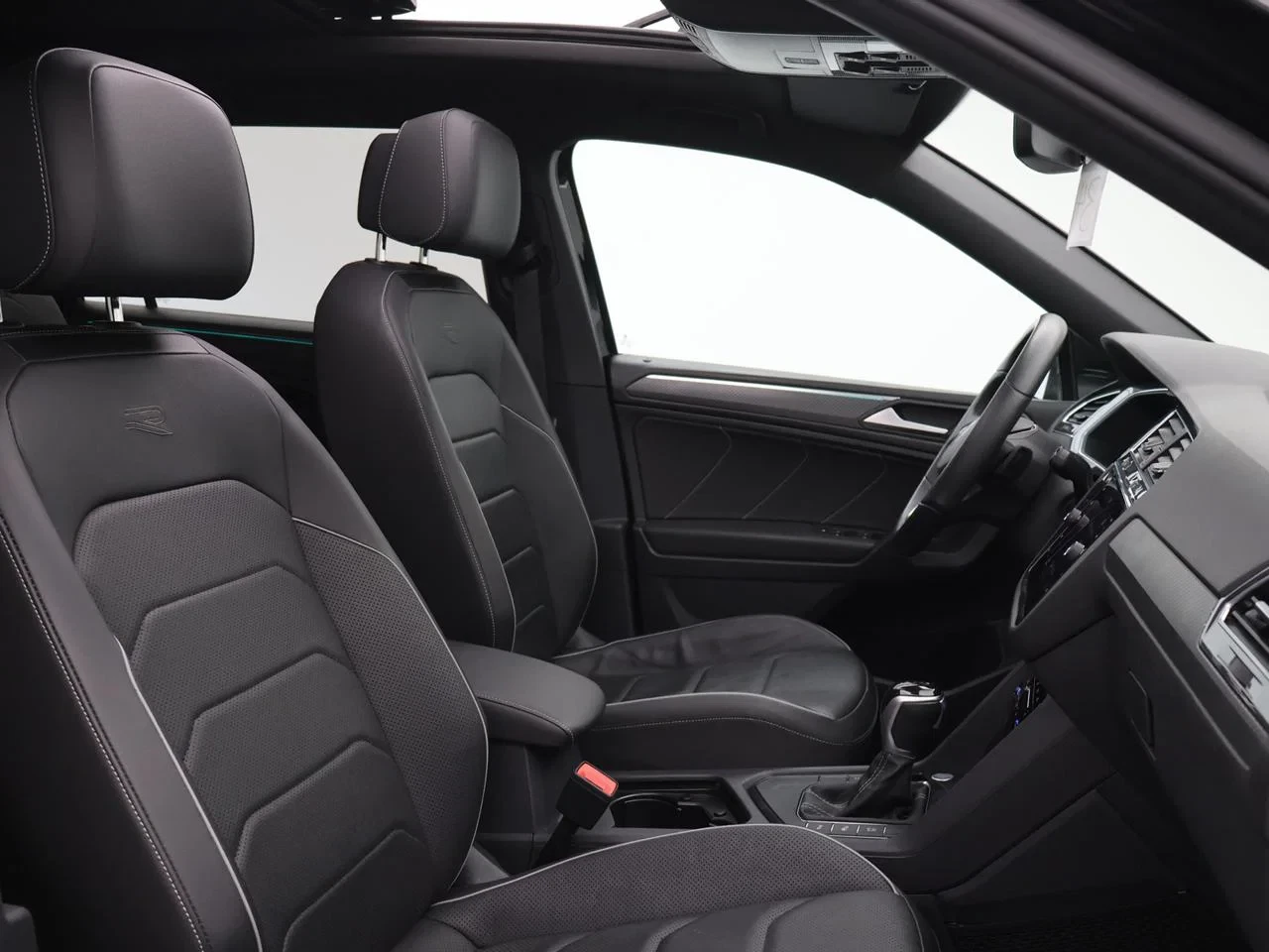 Volkswagen-Tiguan Allspace-image-9