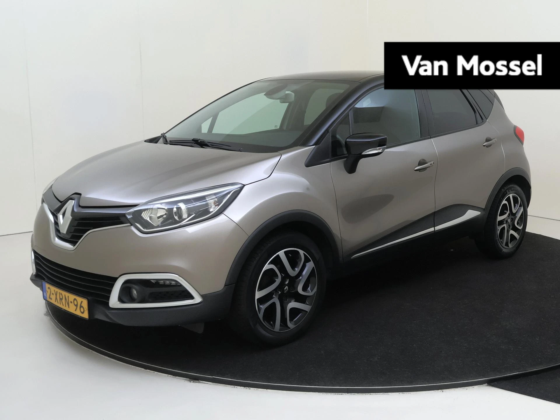 Renault-Captur-image-0
