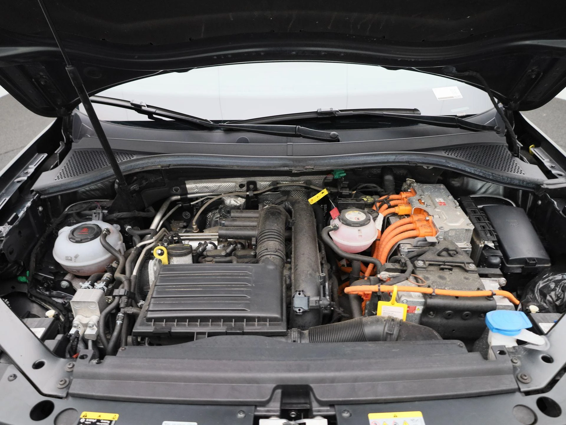Volkswagen-Tiguan-image-46