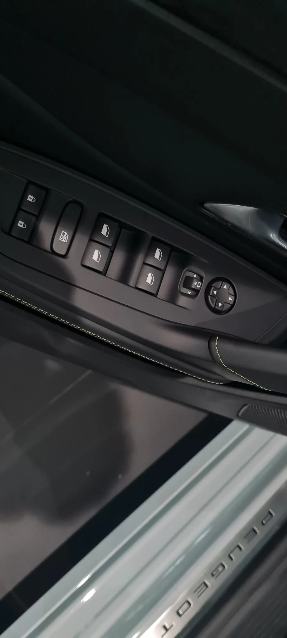 Peugeot-308-image-15