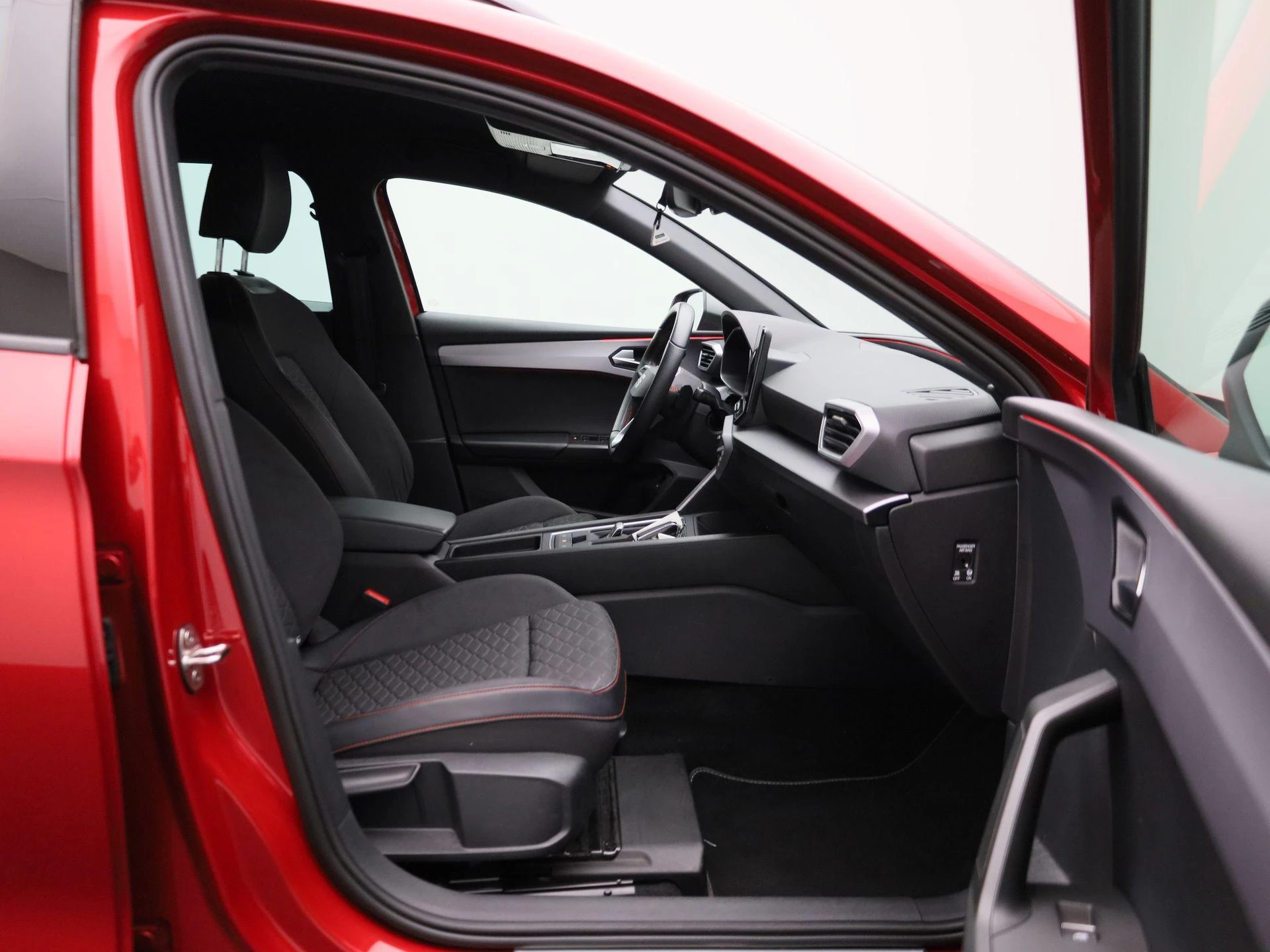 SEAT-Leon-image-35