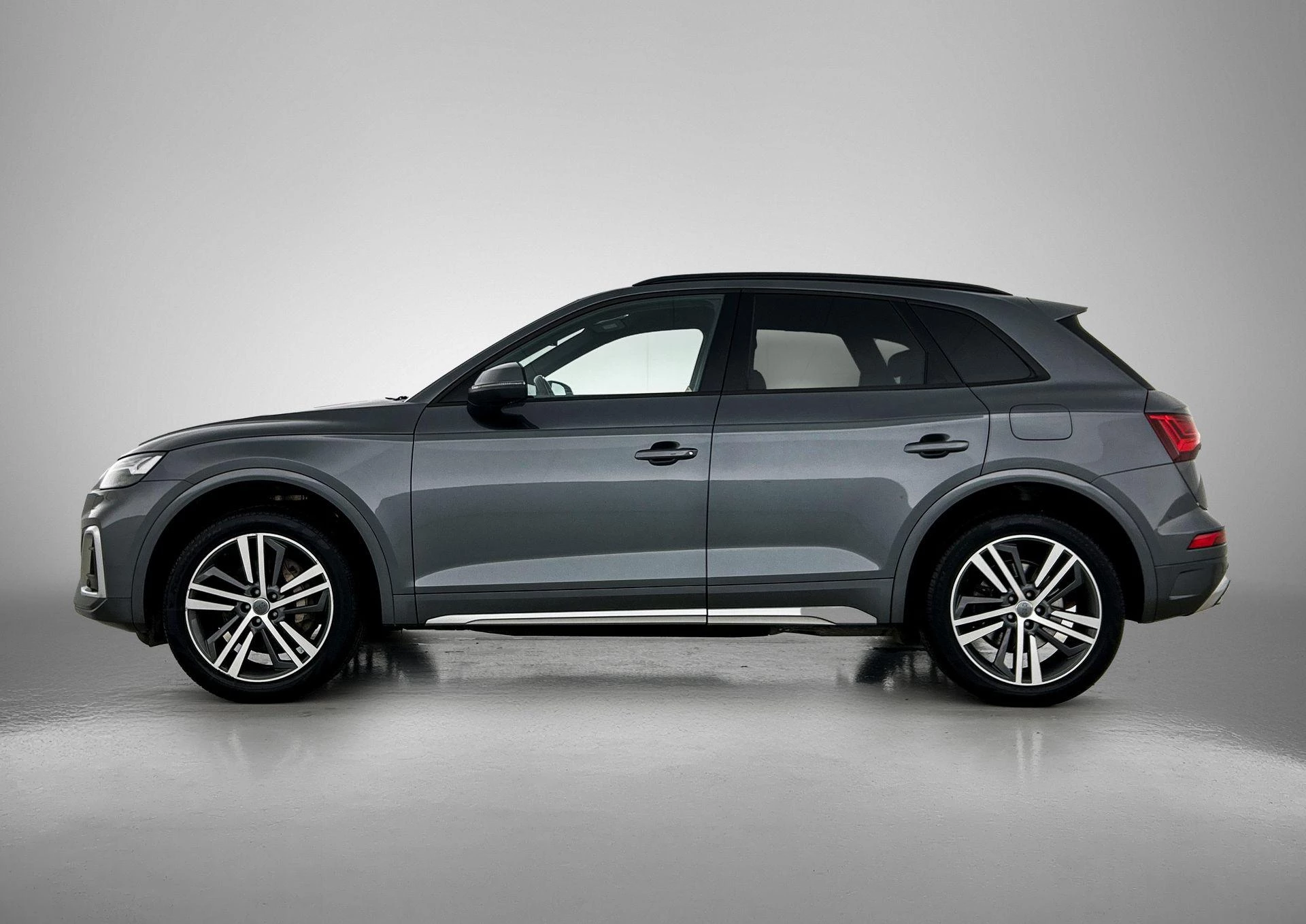 Audi-Q5-image-1