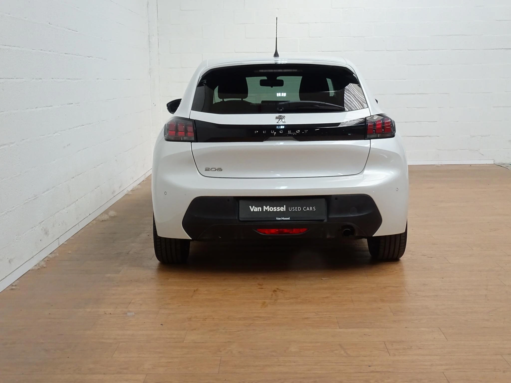 Peugeot-208-image-9
