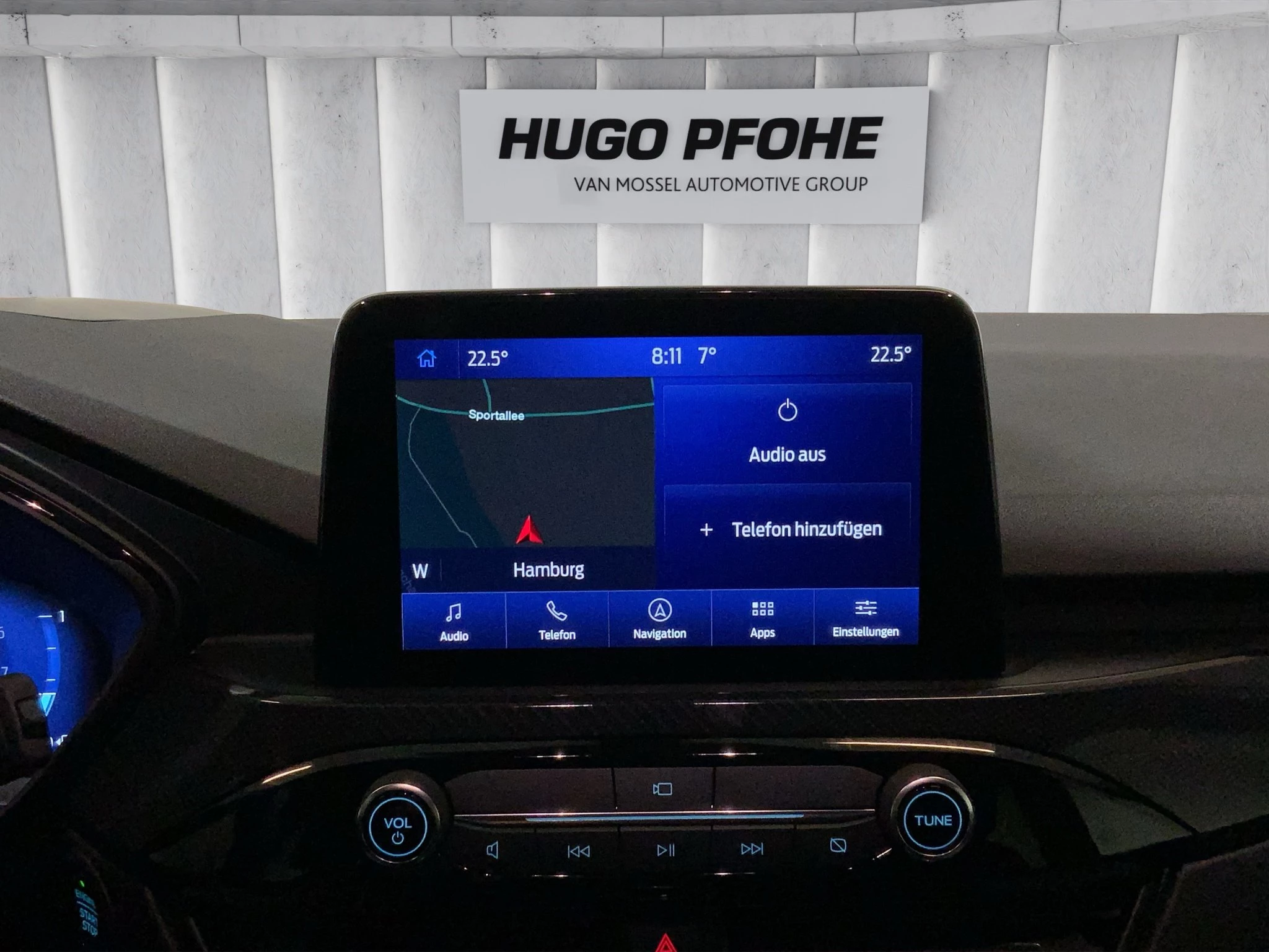 Ford Kuga ST-Line X*PANO*AHK*KAM*ACC*NAVI*SOUND-SYS. LED Pano SHZ 4xSHZ