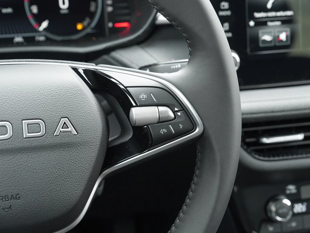 Škoda Fabia Tour 1.0 l TSI 70 kW / 95 PS