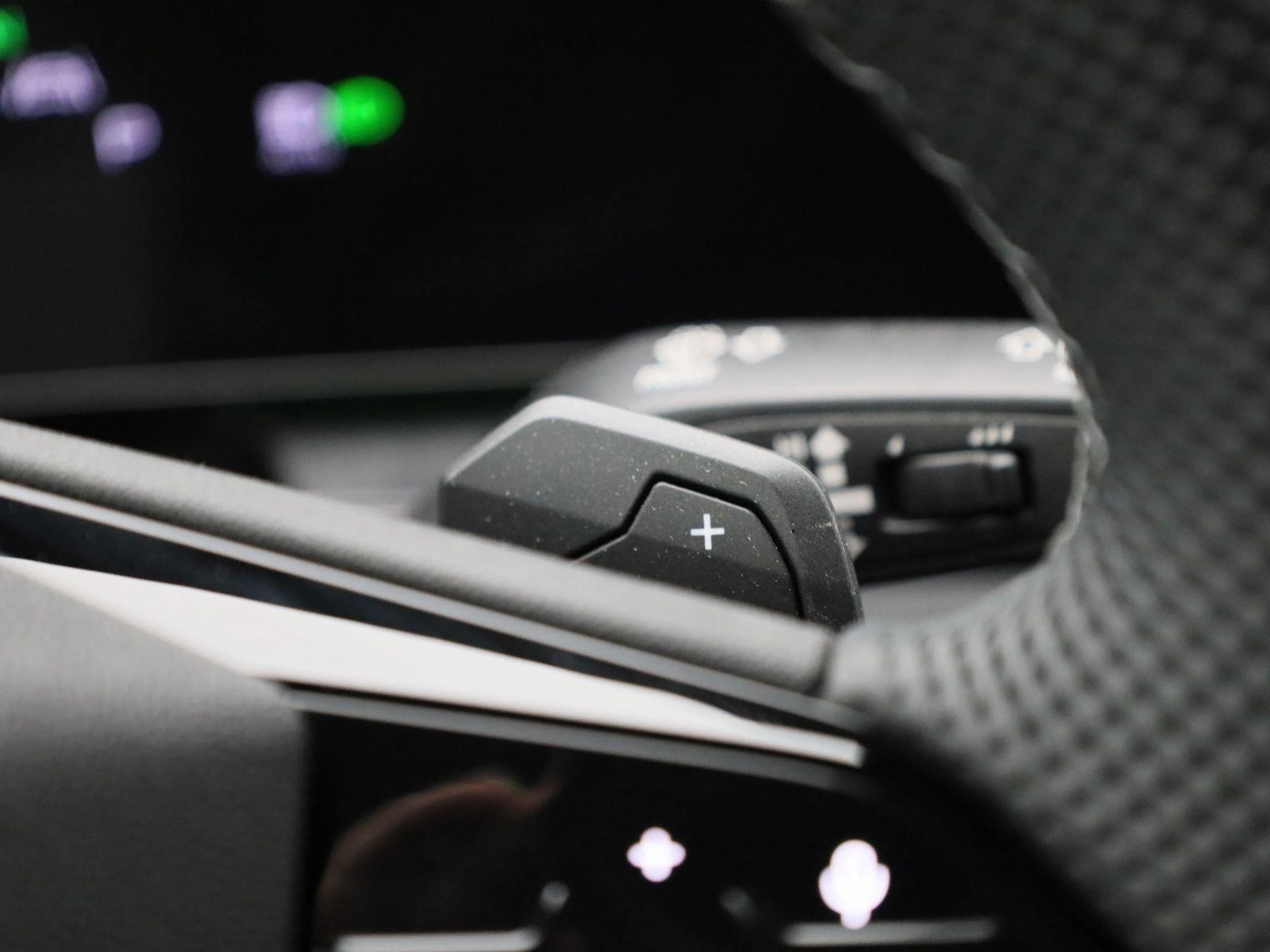 Audi SQ6 e-tron quattro 100 kWh
