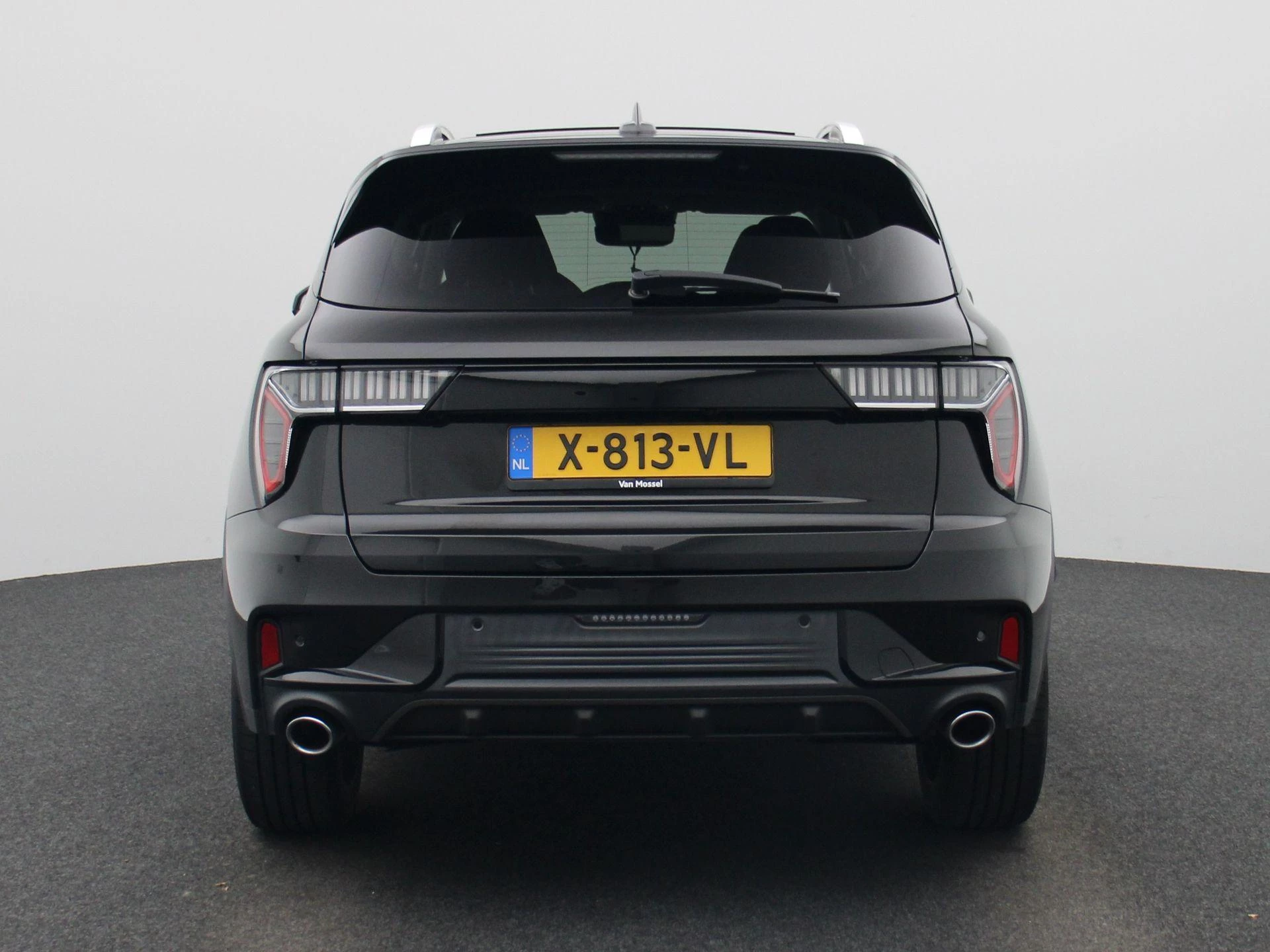 Lynk & Co-01-image-4