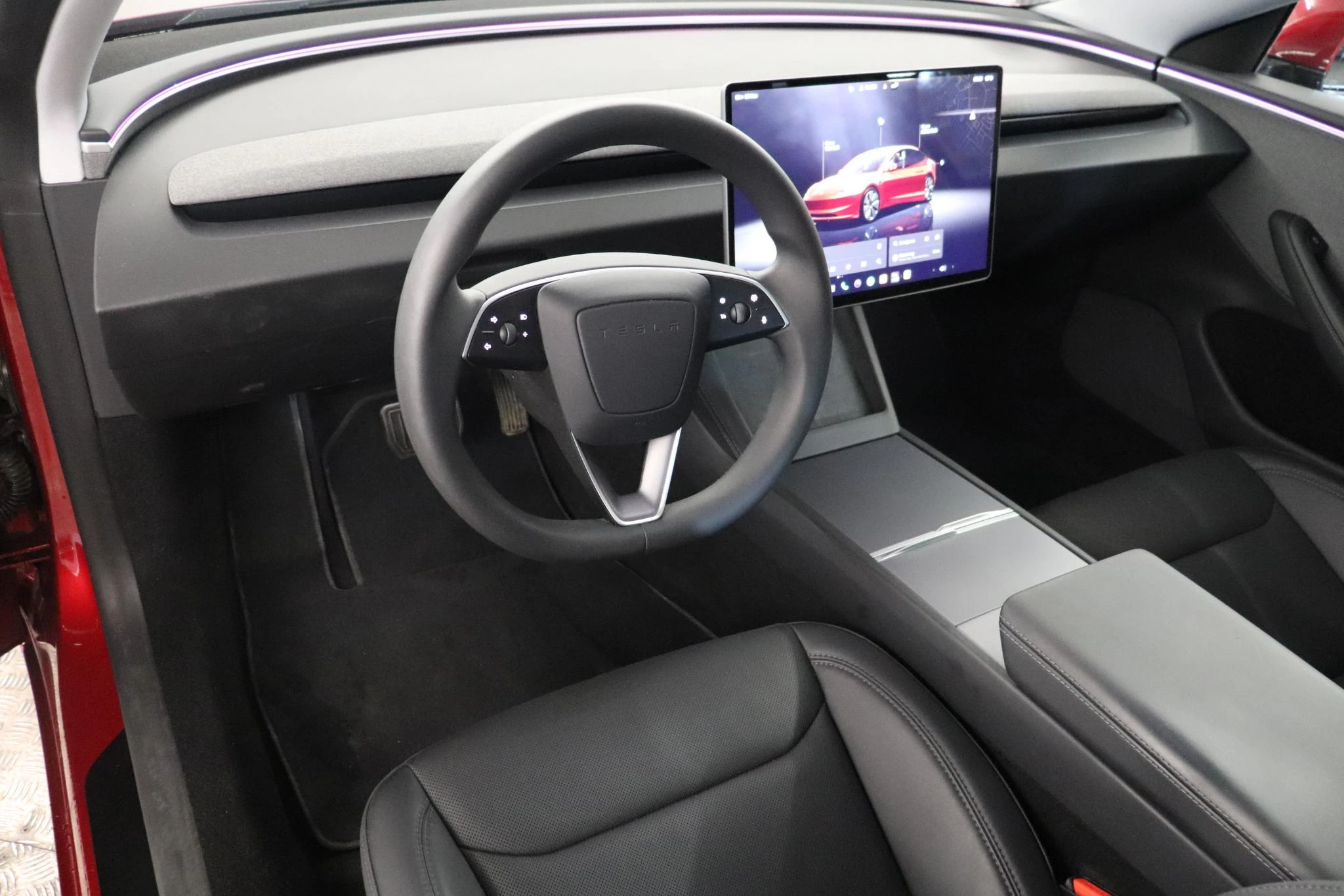 Tesla-Model 3-image-13