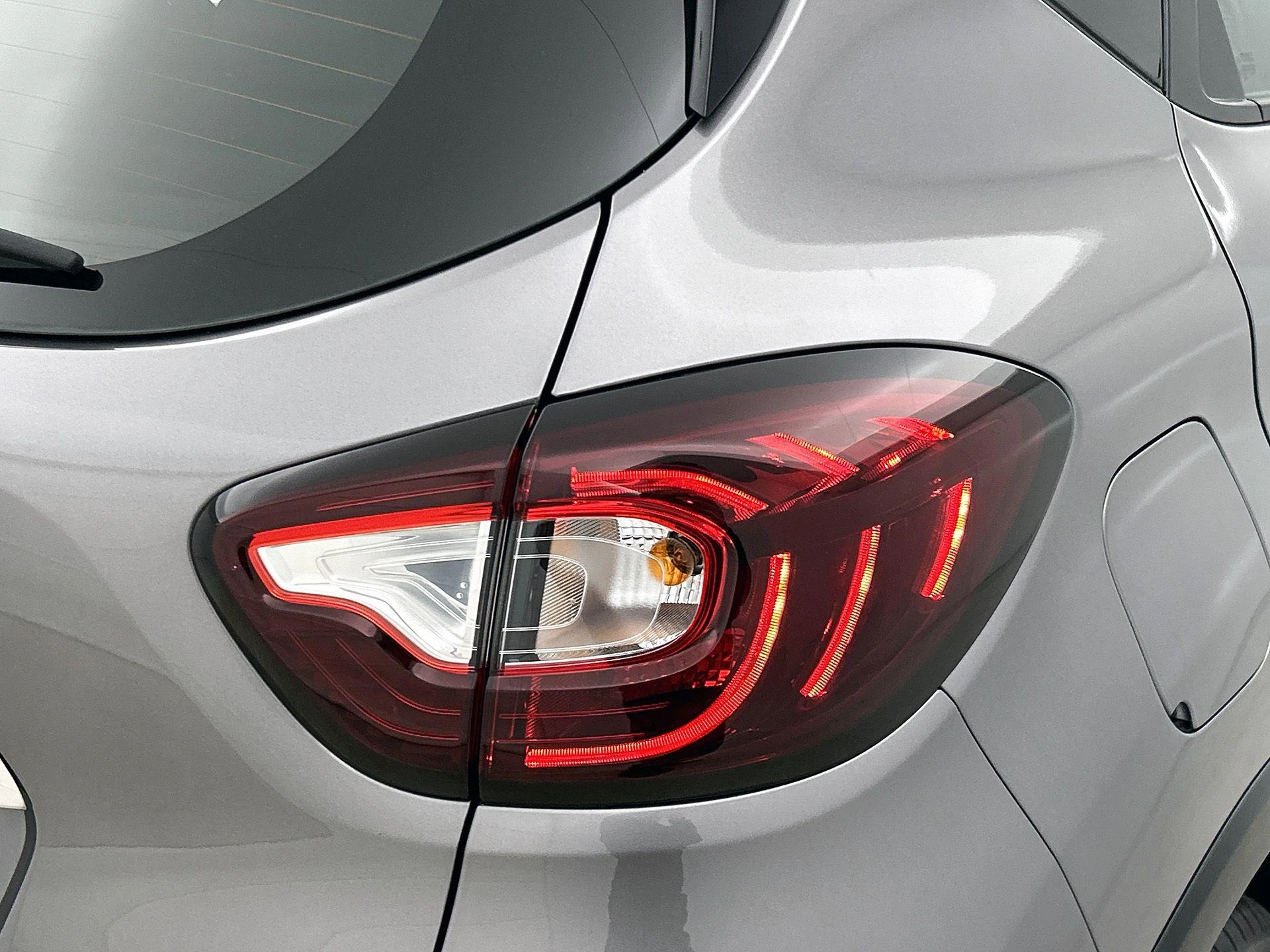 Renault-Captur-image-14