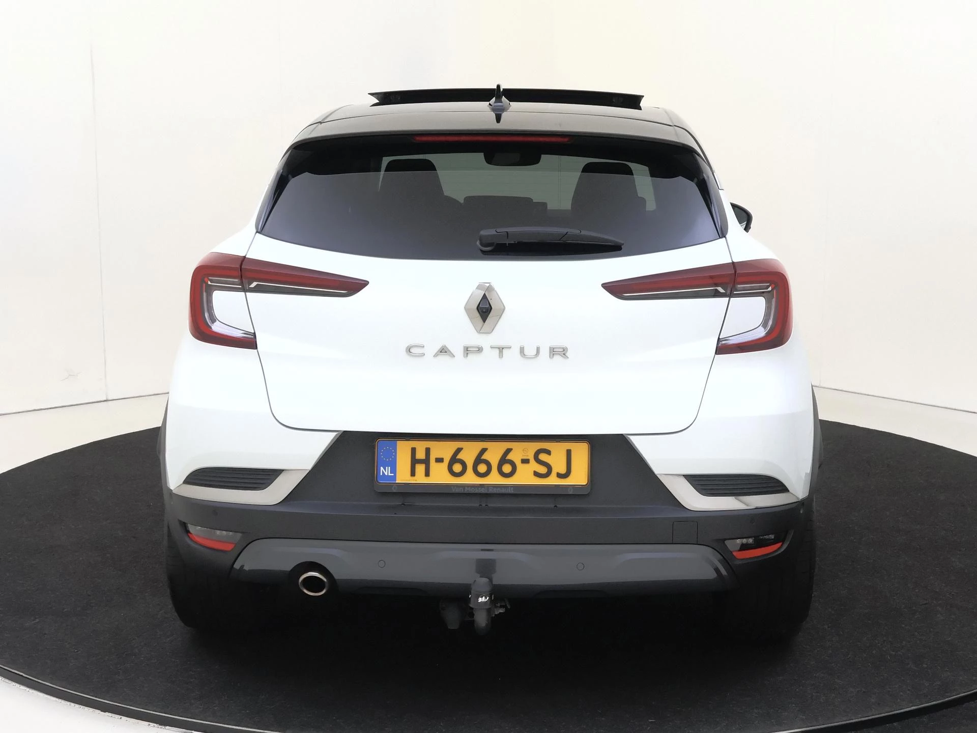 Renault-Captur-image-8