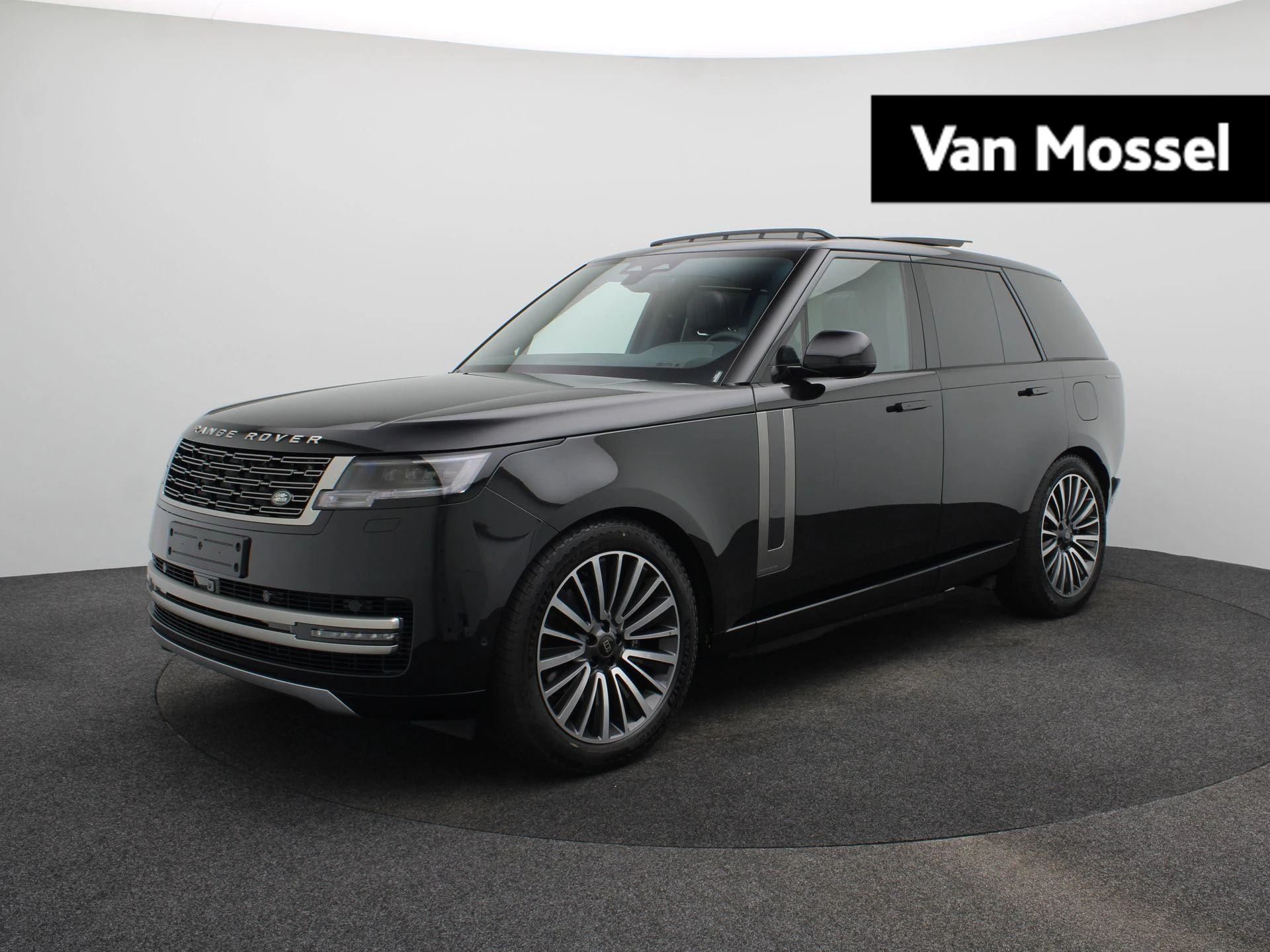 Land Rover-Range Rover-image-0