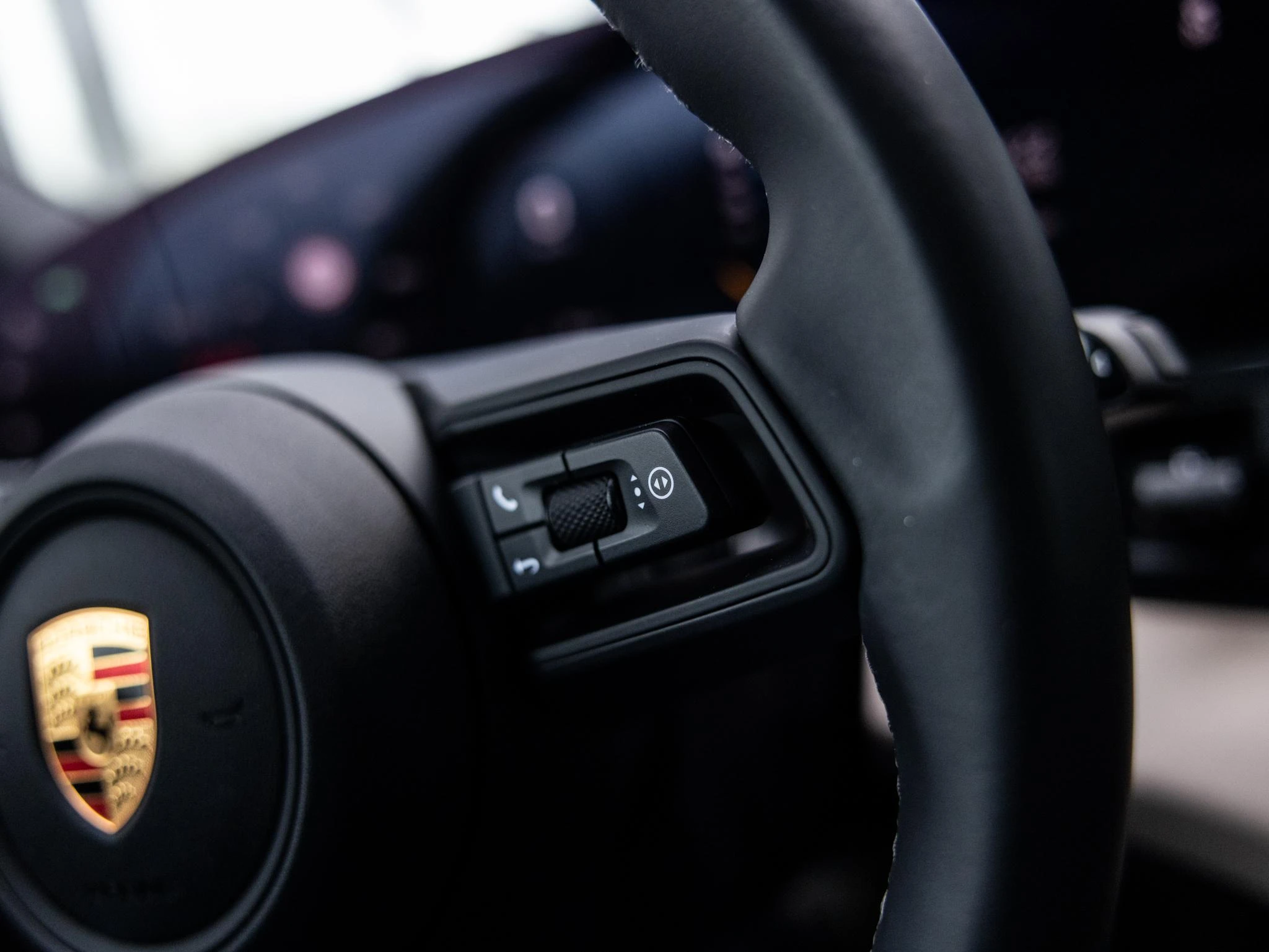 Porsche-Taycan-image-29