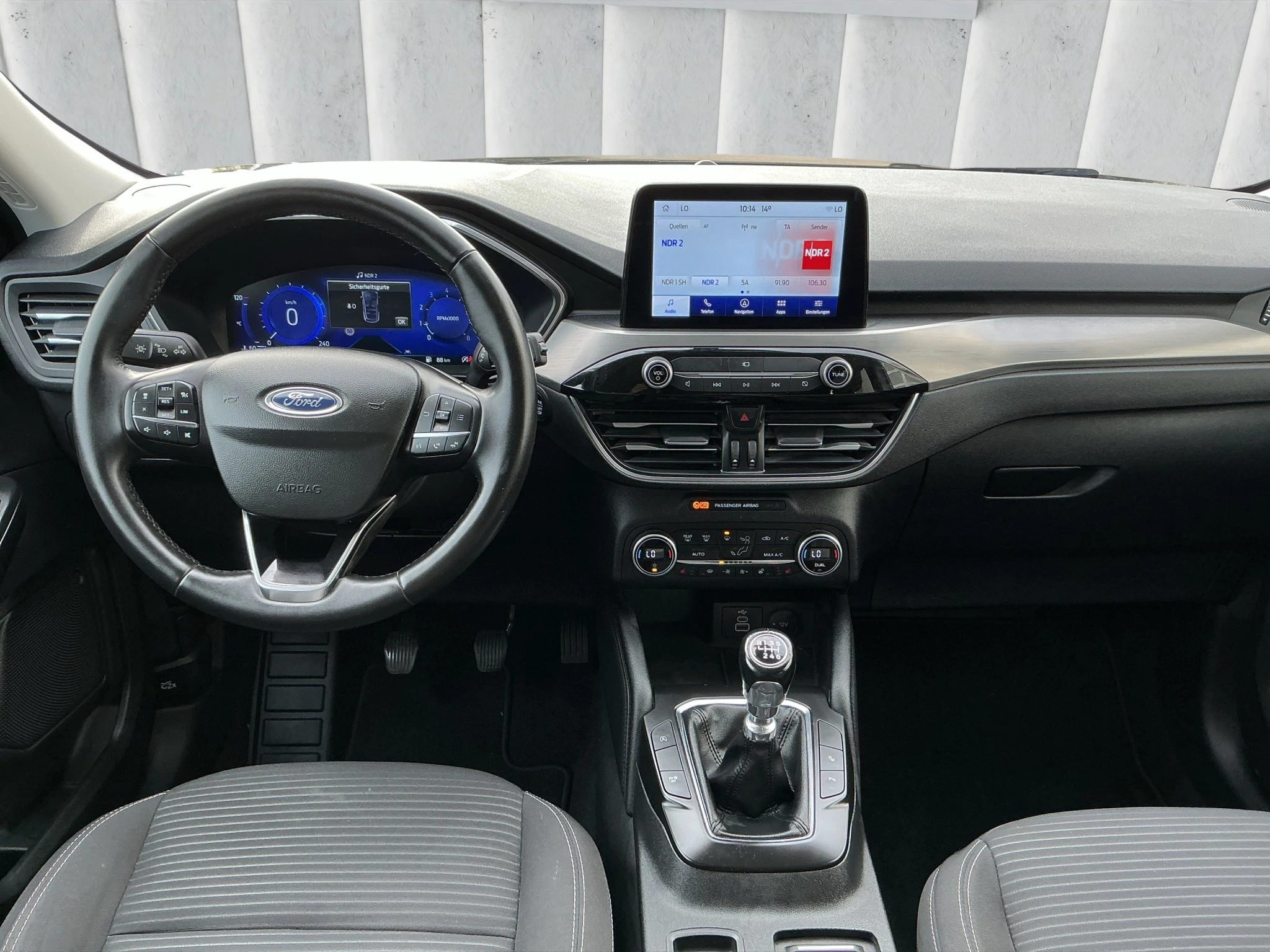 Ford-Kuga-image-11