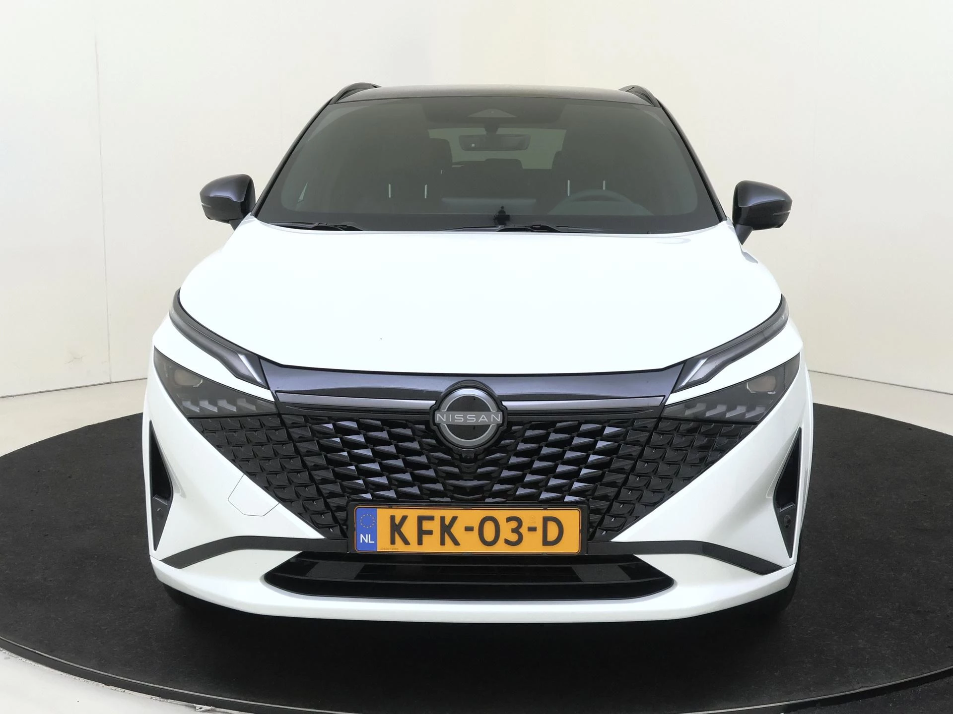 Nissan-QASHQAI-image-5