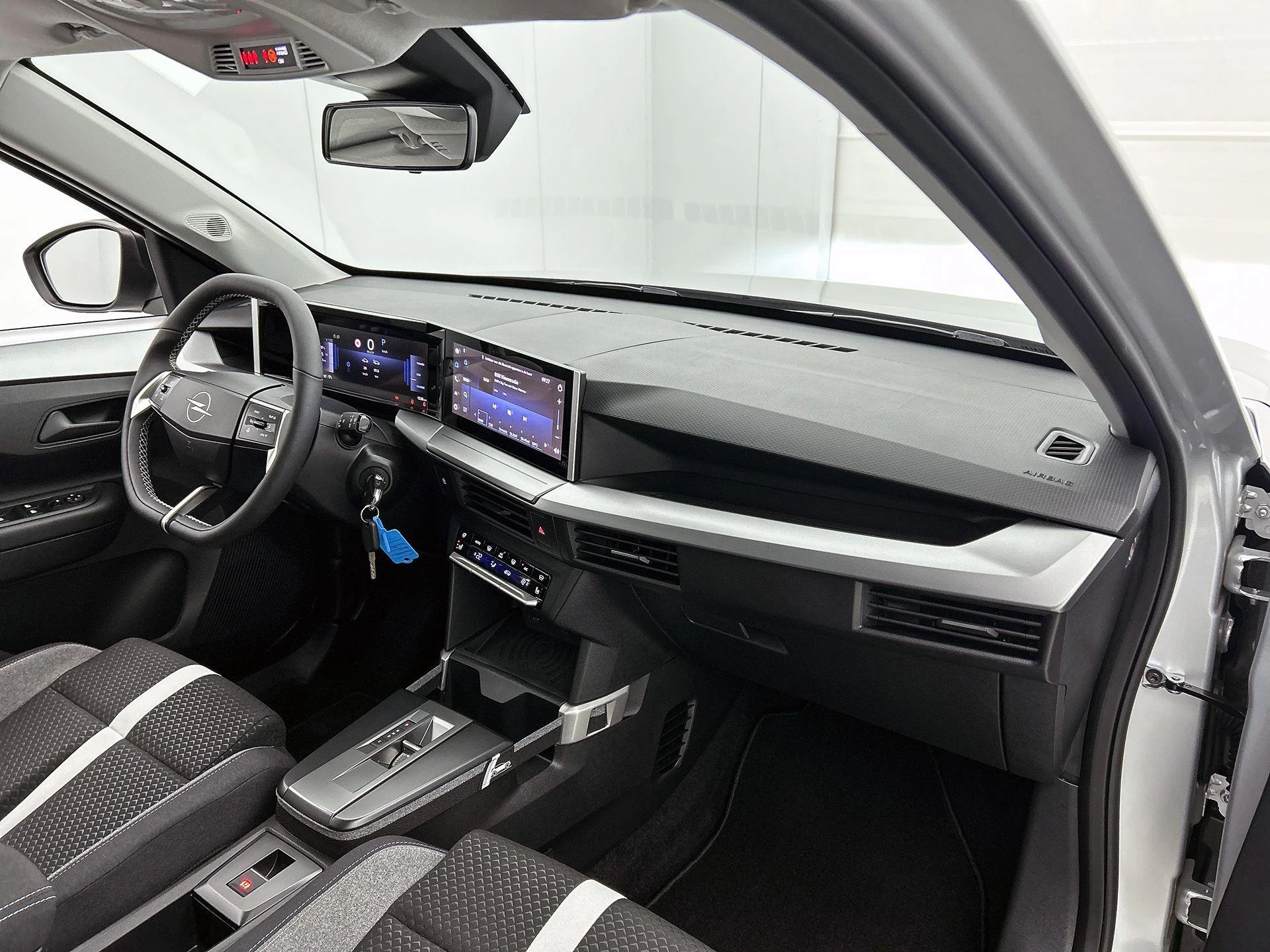 Opel Frontera Electric Edition 44 kWh