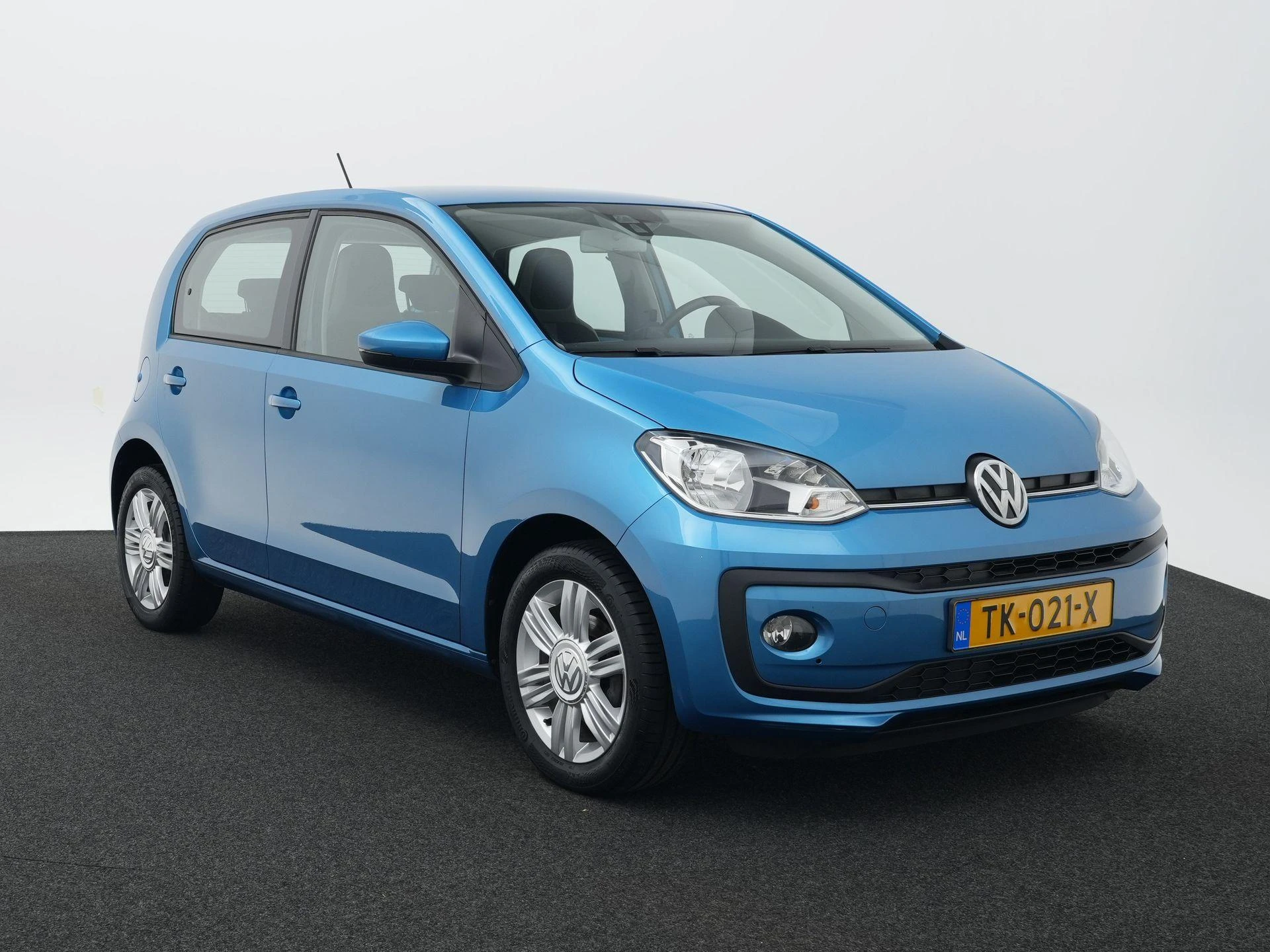 Volkswagen up! 1.0 BMT high up!