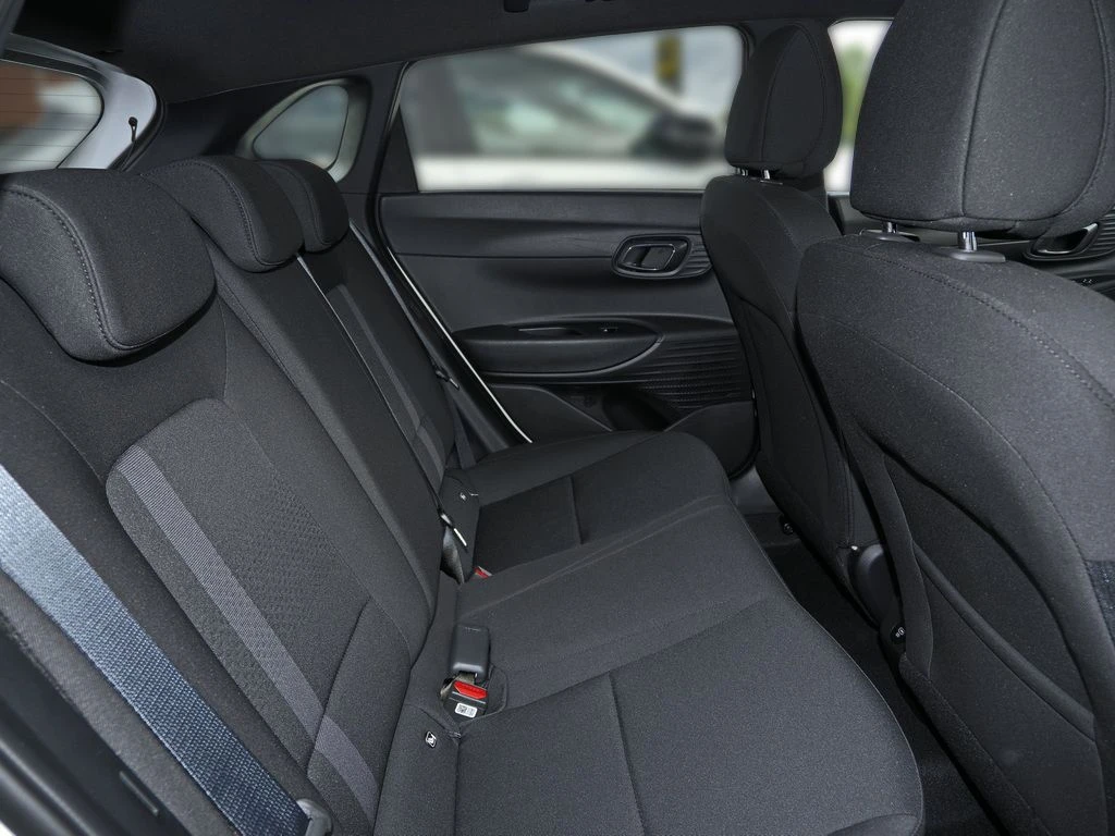 Hyundai-i20-image-12