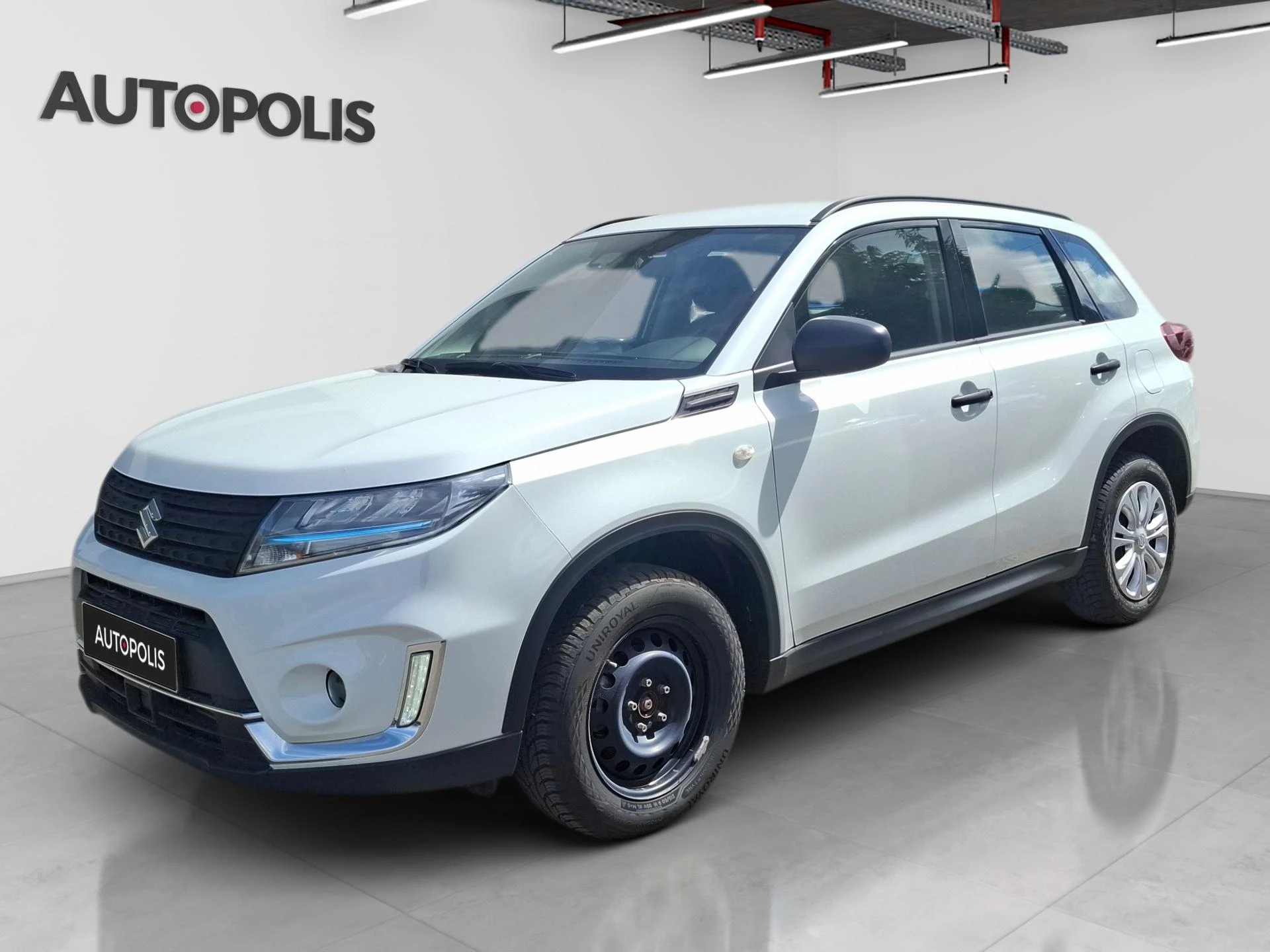 Suzuki-Grand Vitara-image-0