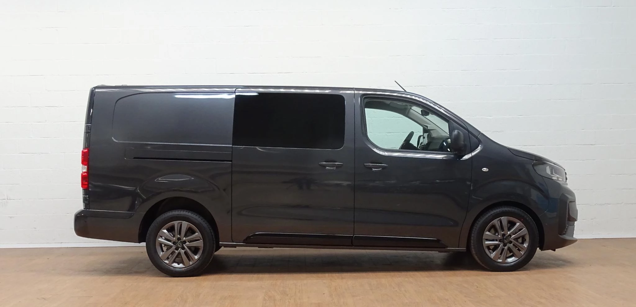 Peugeot Expert Long DC L3 2.2 BlueHDi 180 EAT8