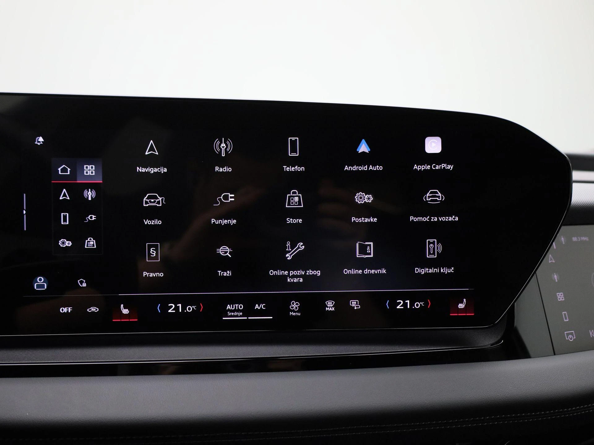 Audi-Q6 e-tron-image-21