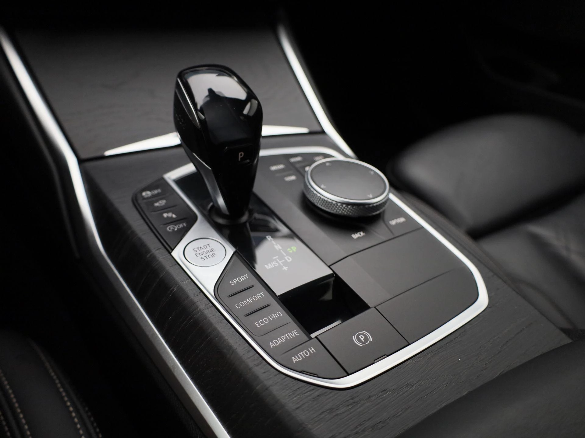 BMW 3 Serie Touring 330i xDrive High Executive Edition