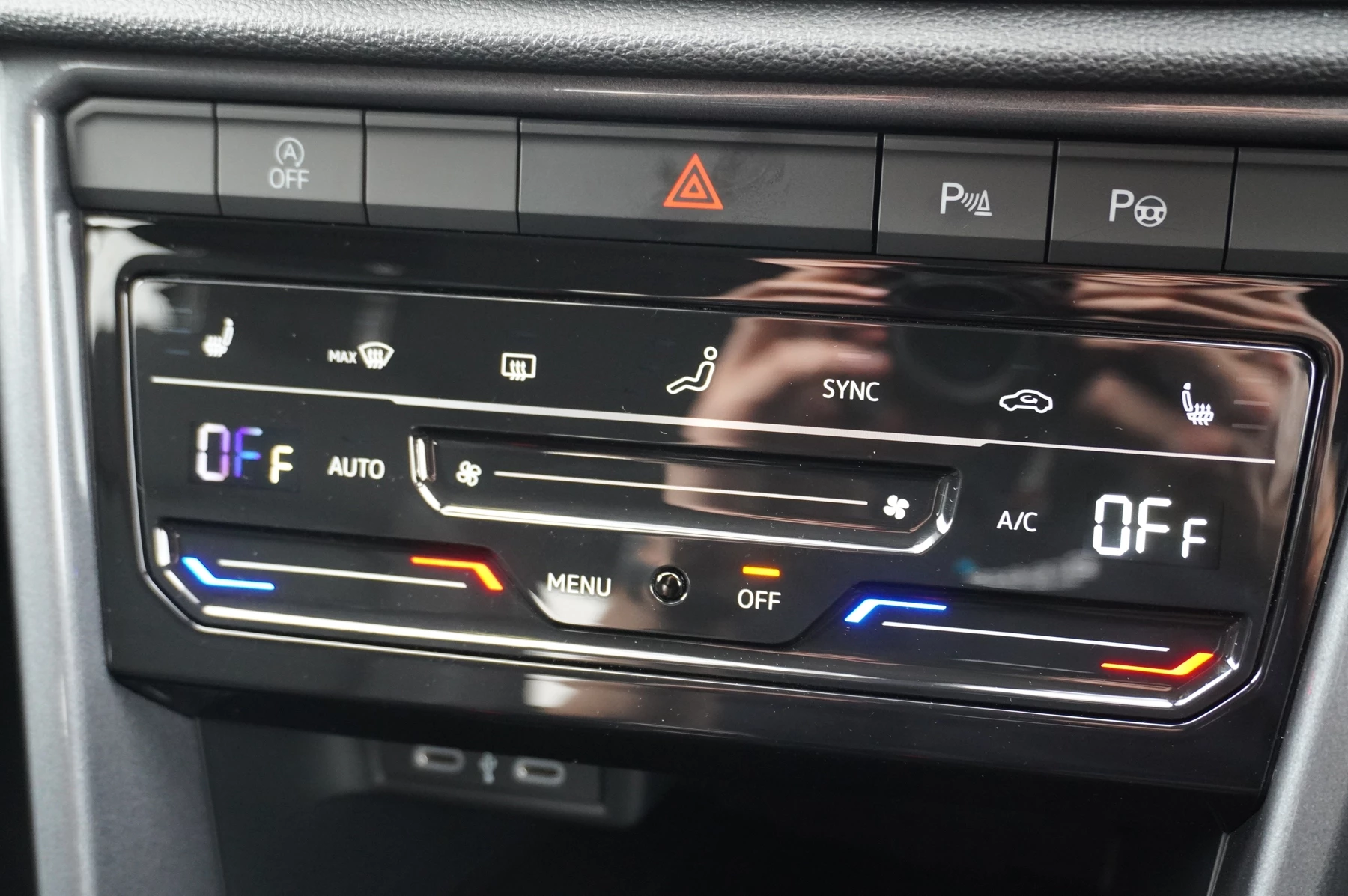 Volkswagen-T-Roc-image-7