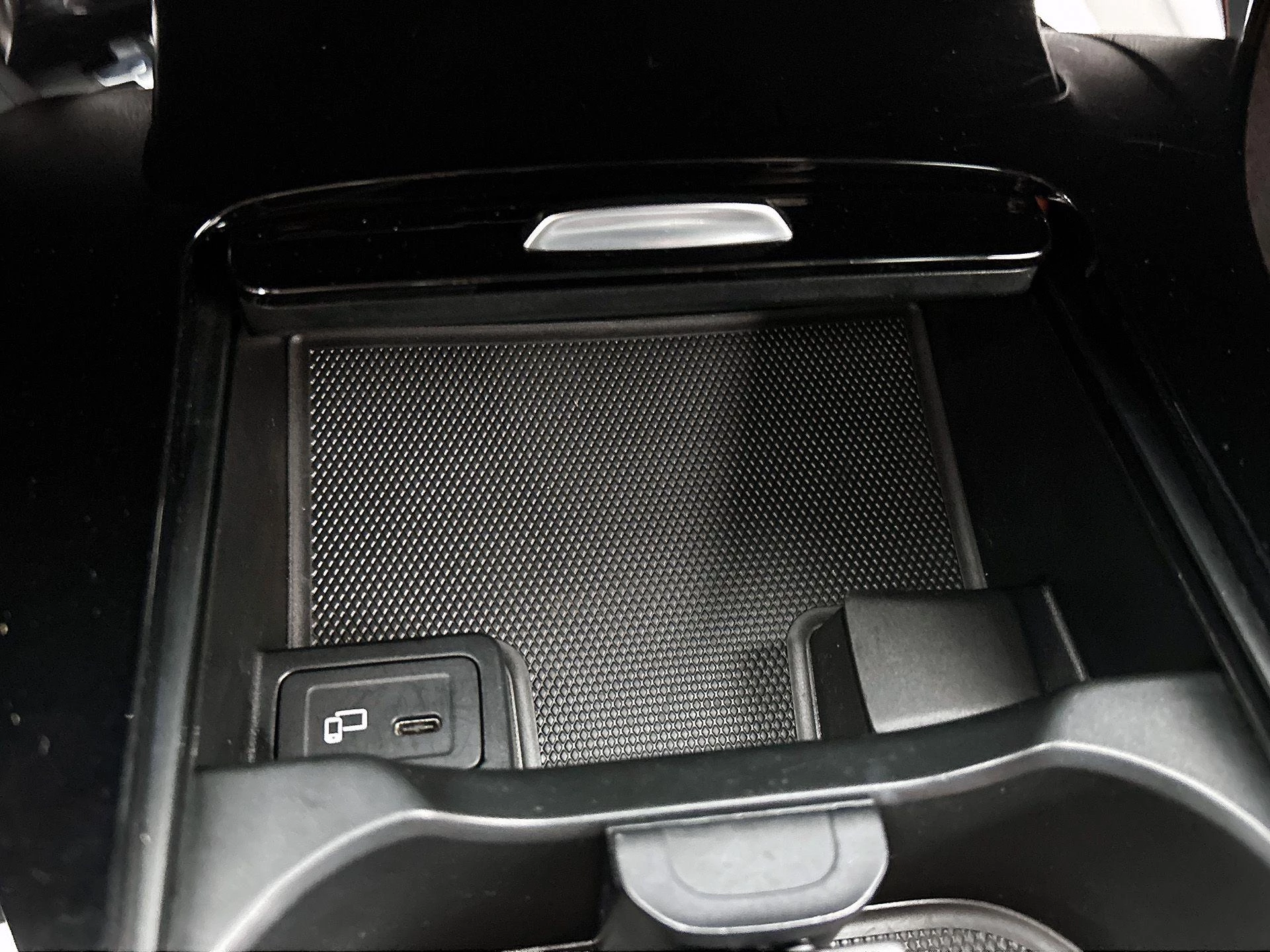 Mercedes-Benz-A-Klasse-image-39