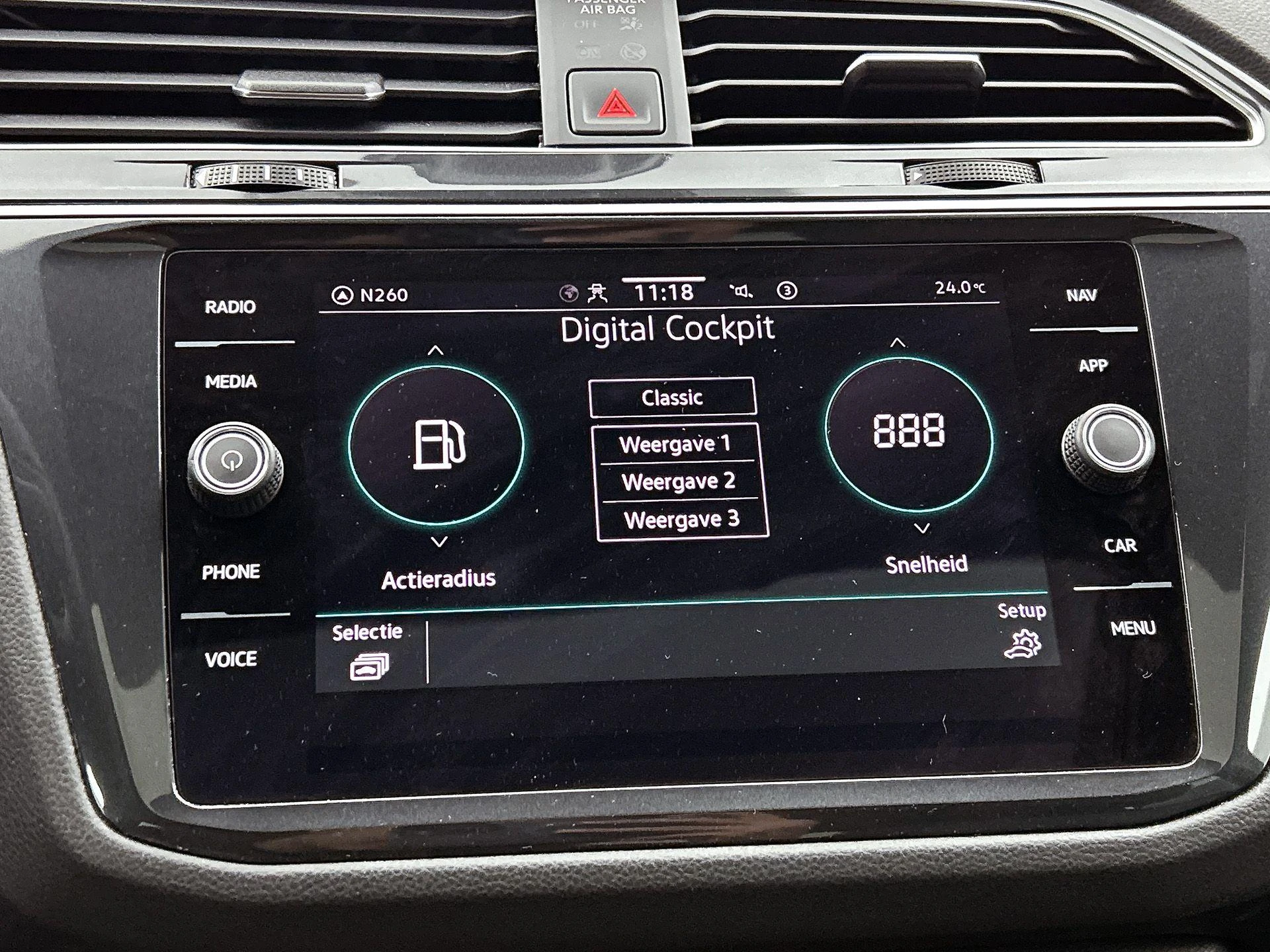 Volkswagen-Tiguan-image-27