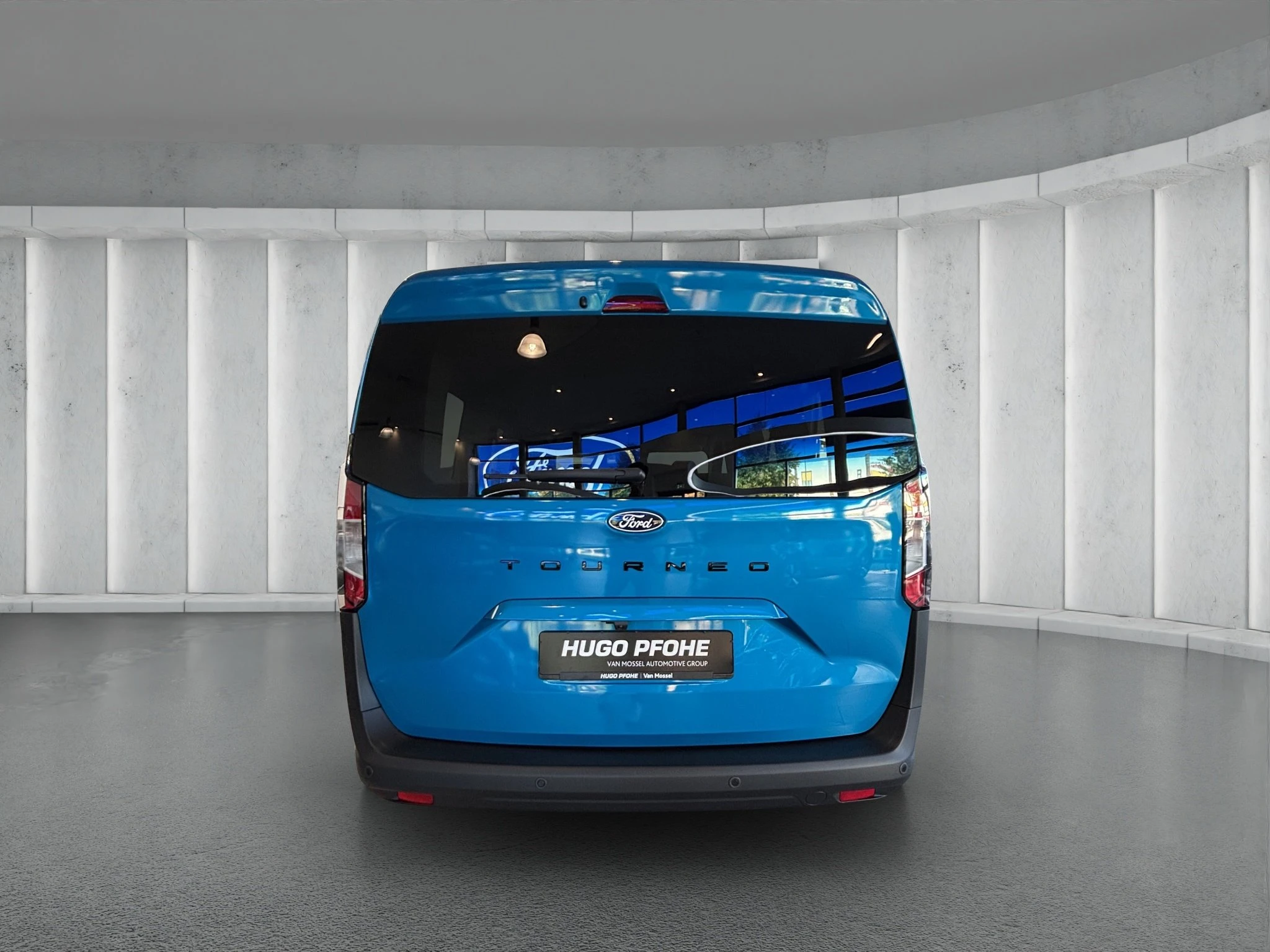 Ford-Tourneo Courier-image-3
