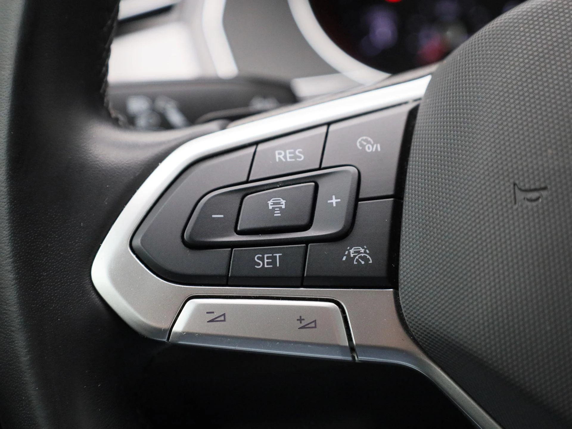 Volkswagen Passat Variant 1.6 TDI Elegance Business R