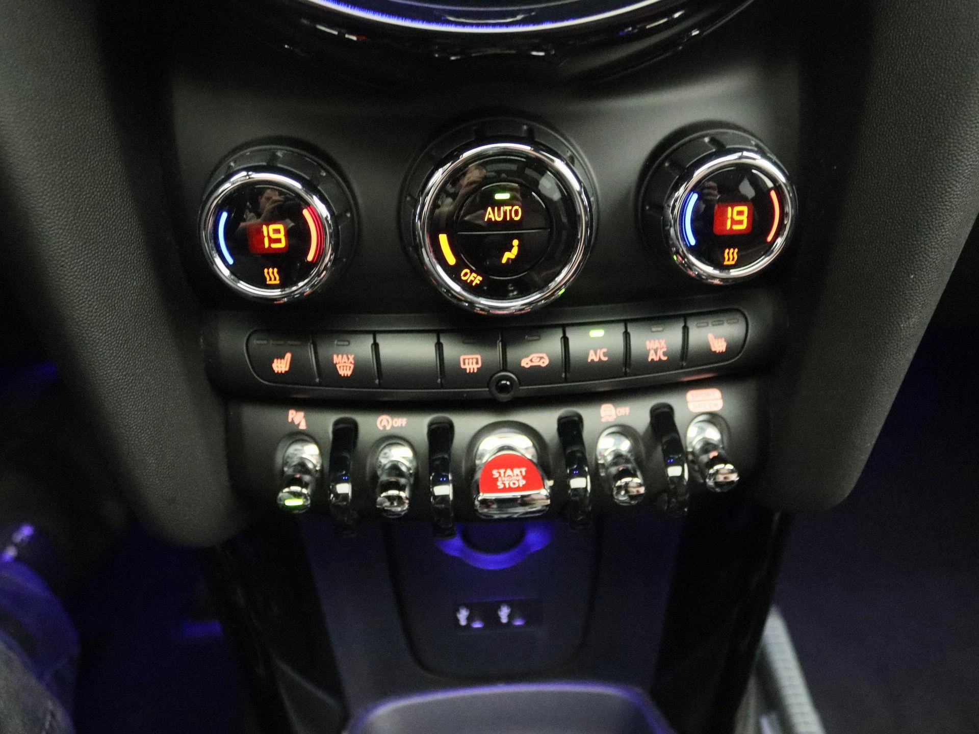 MINI-Cooper-image-17