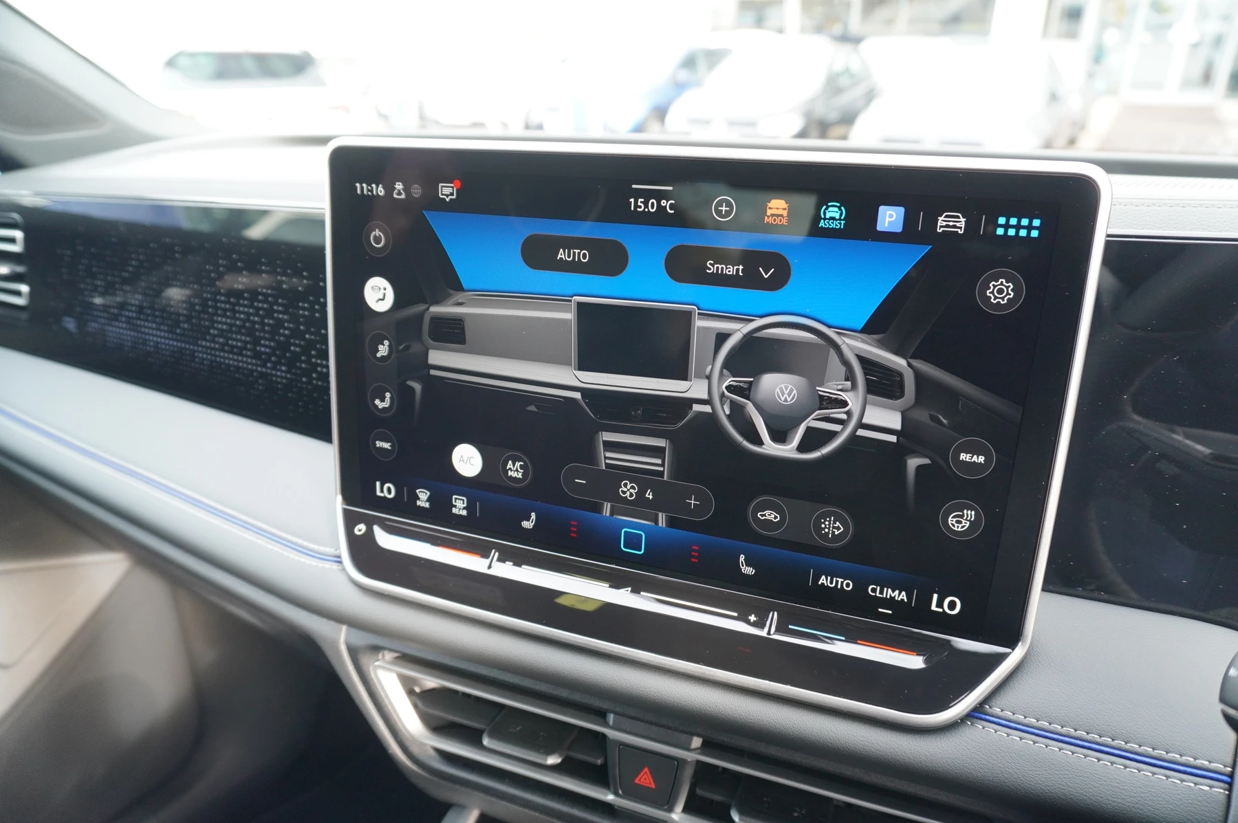 Volkswagen-Tiguan-image-32
