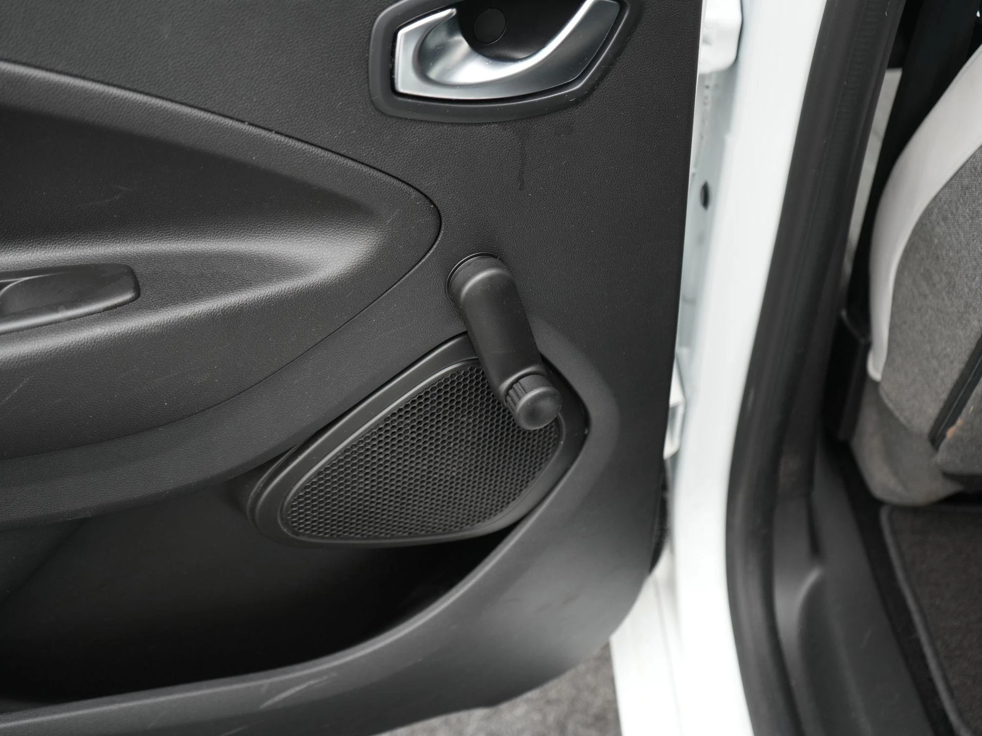 Renault-ZOE-image-32