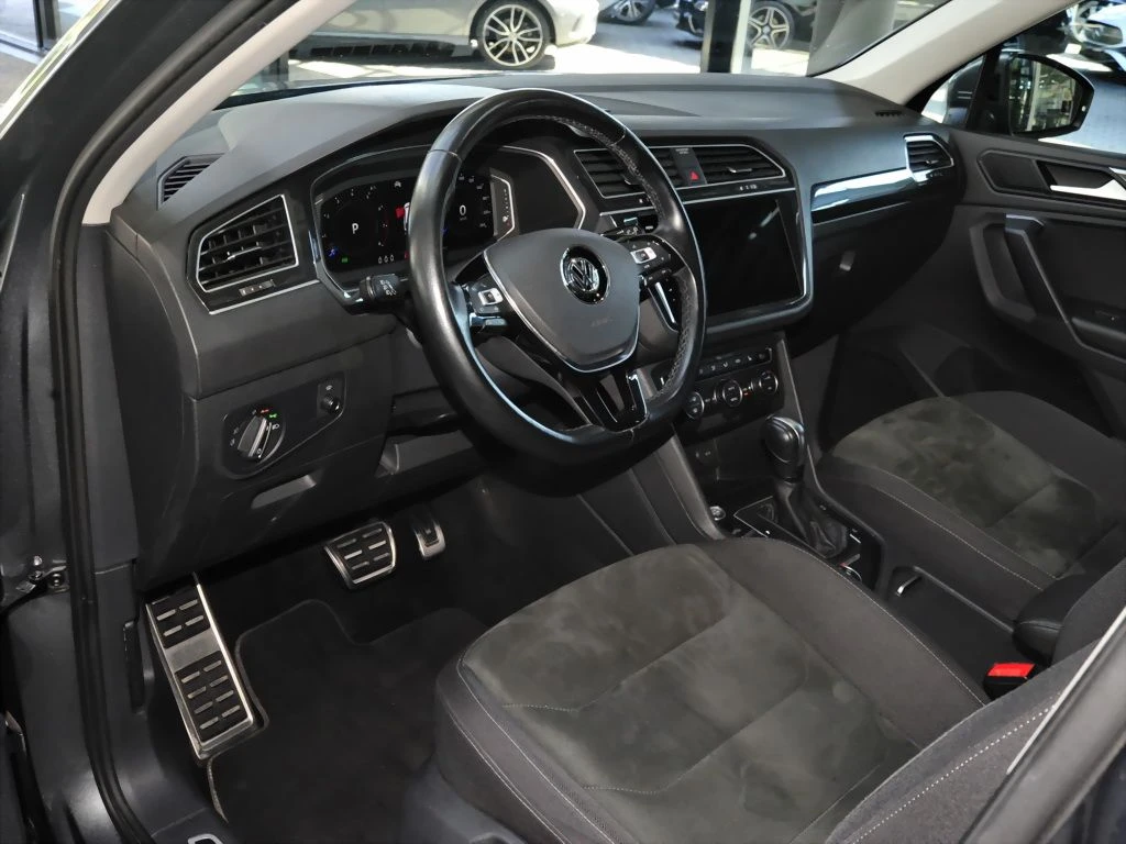 Volkswagen-Tiguan-image-4