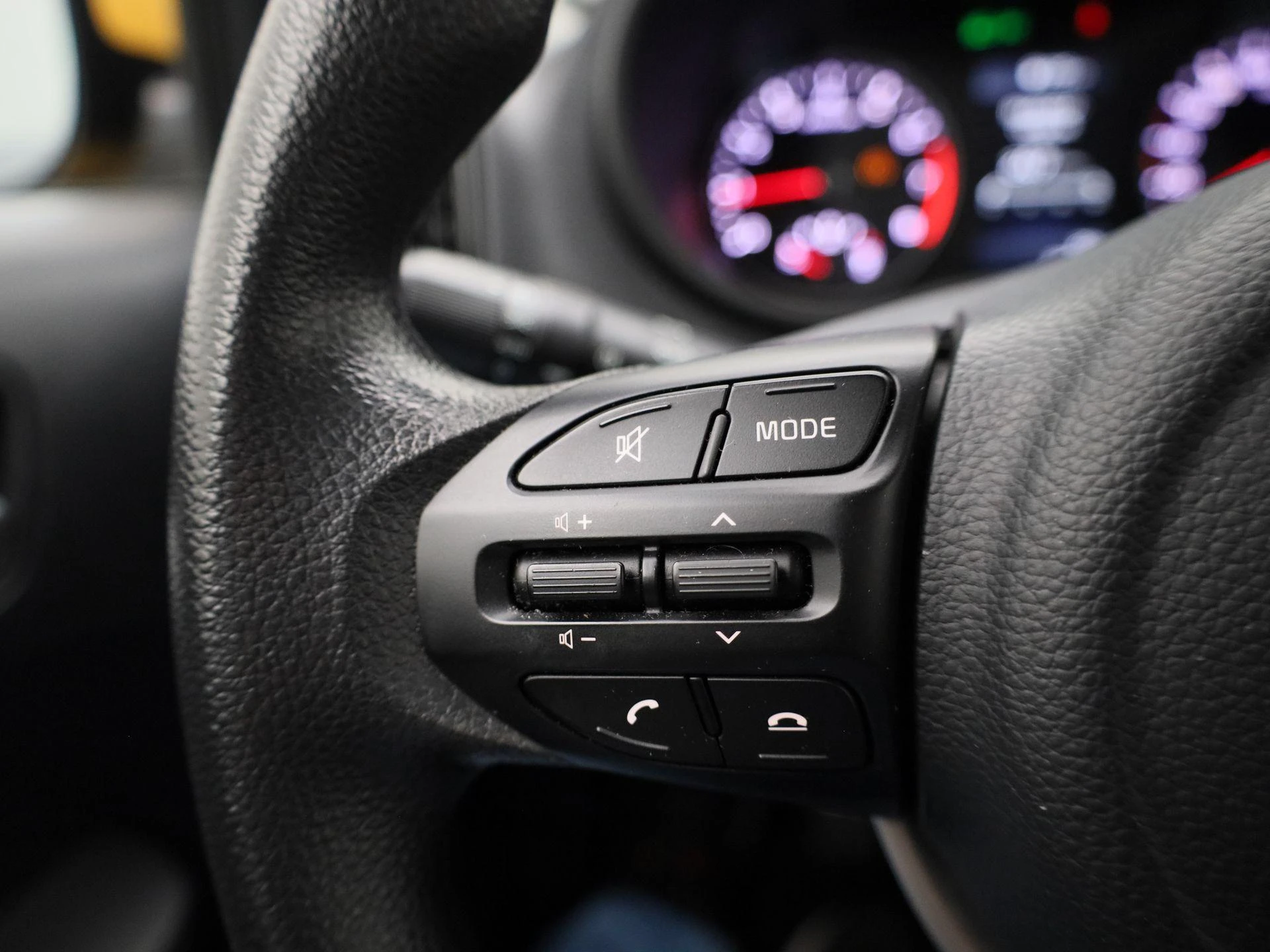 Kia-Picanto-image-16