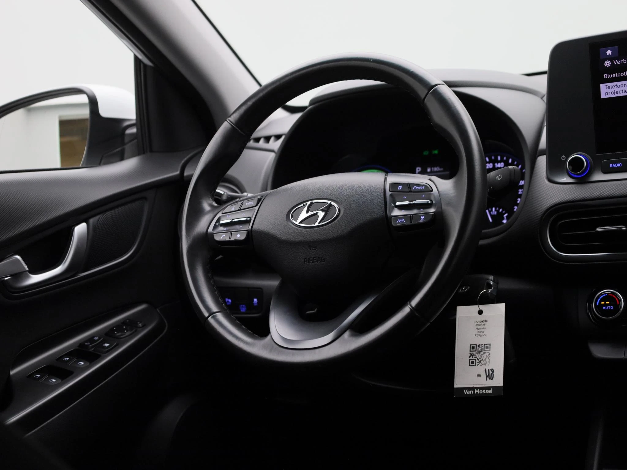 Hyundai-Kona-image-34