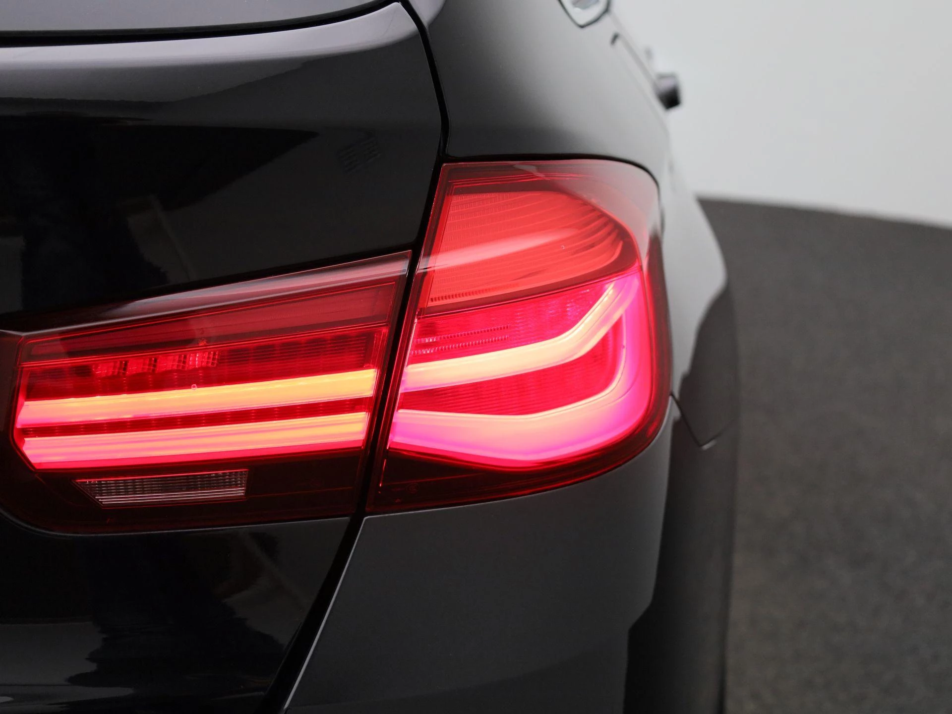 BMW 3 Serie Touring 318i M Sport Corporate Lease