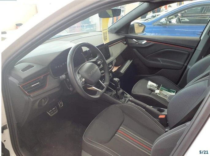 Škoda Kamiq 1.5 TSI DSG Monte Carlo Navi, AHK, Pano