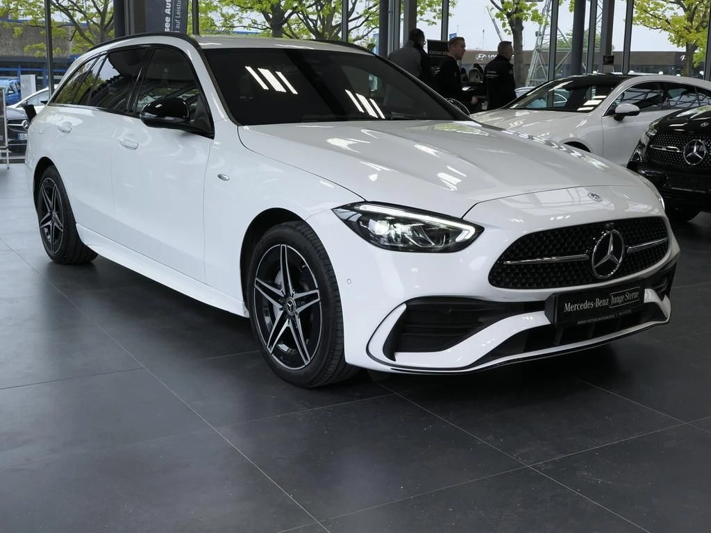 Mercedes-Benz-C-Klasse 300-image-4