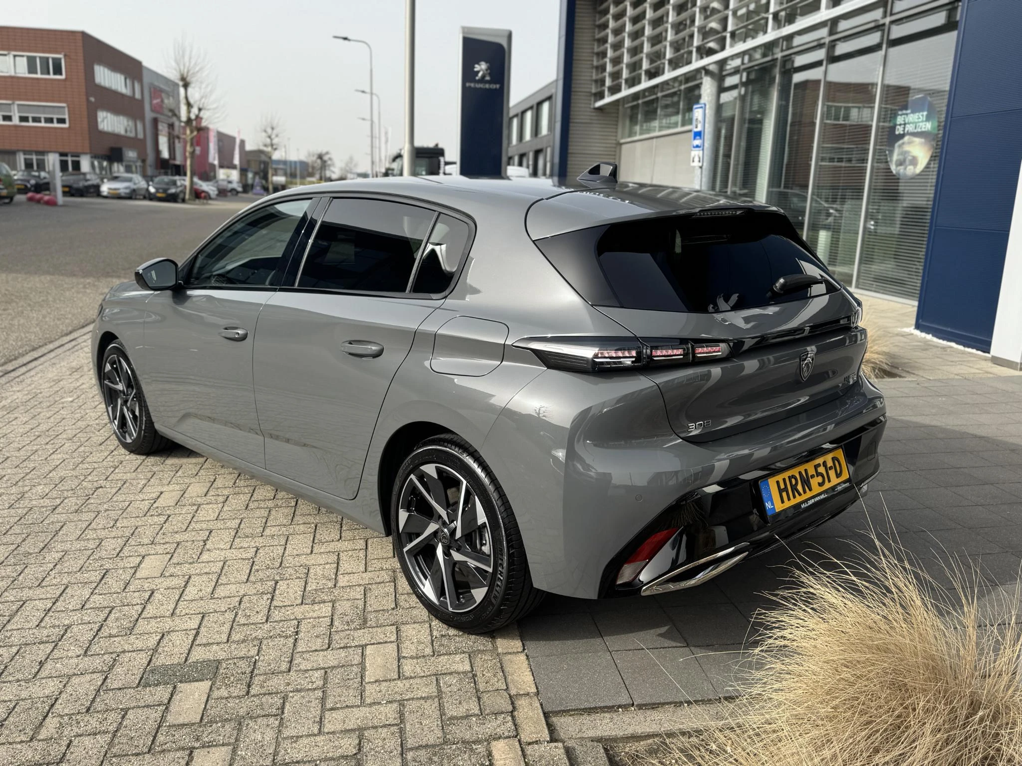 Peugeot-308-image-2