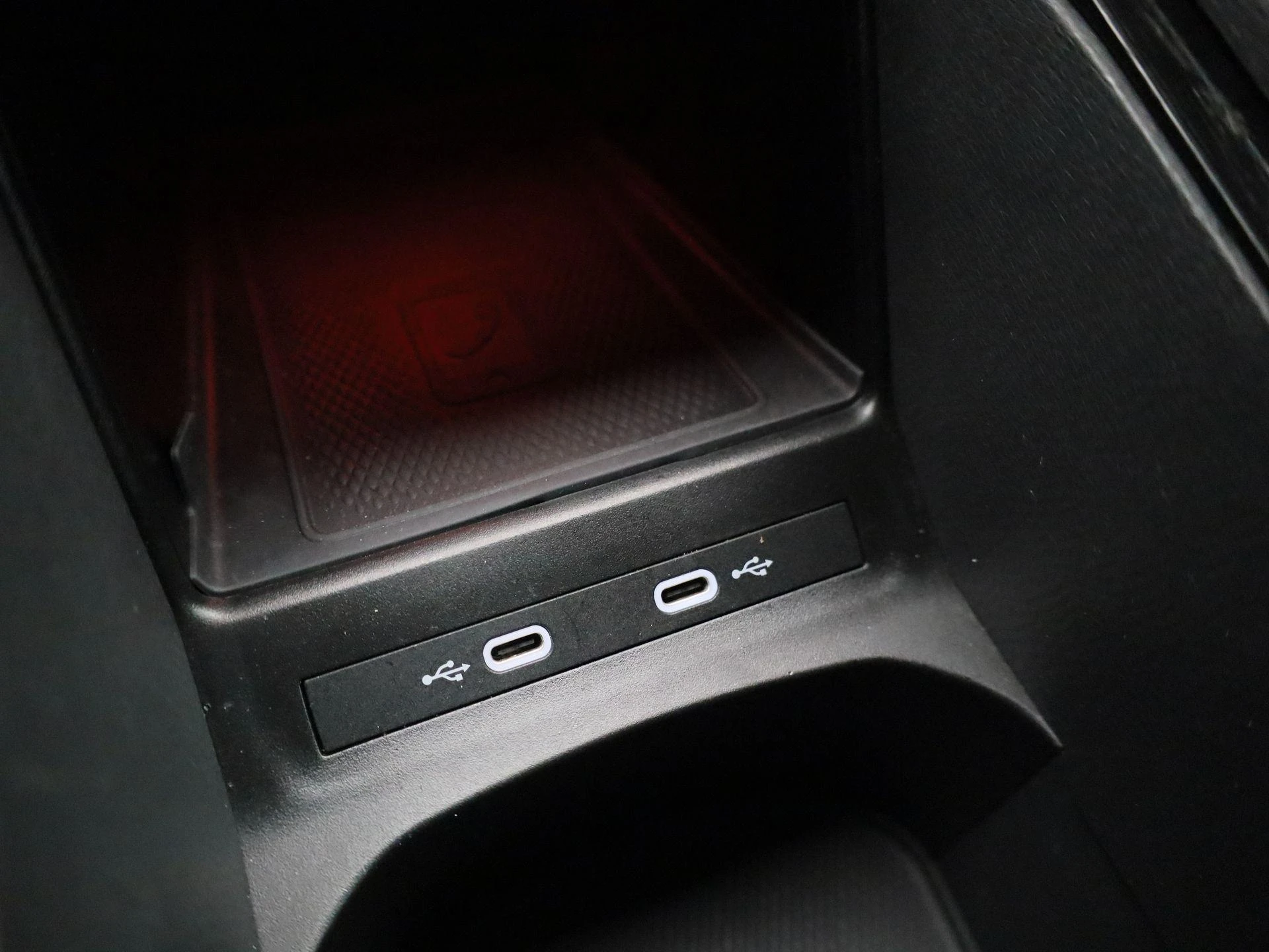 Volkswagen-ID.4-image-22