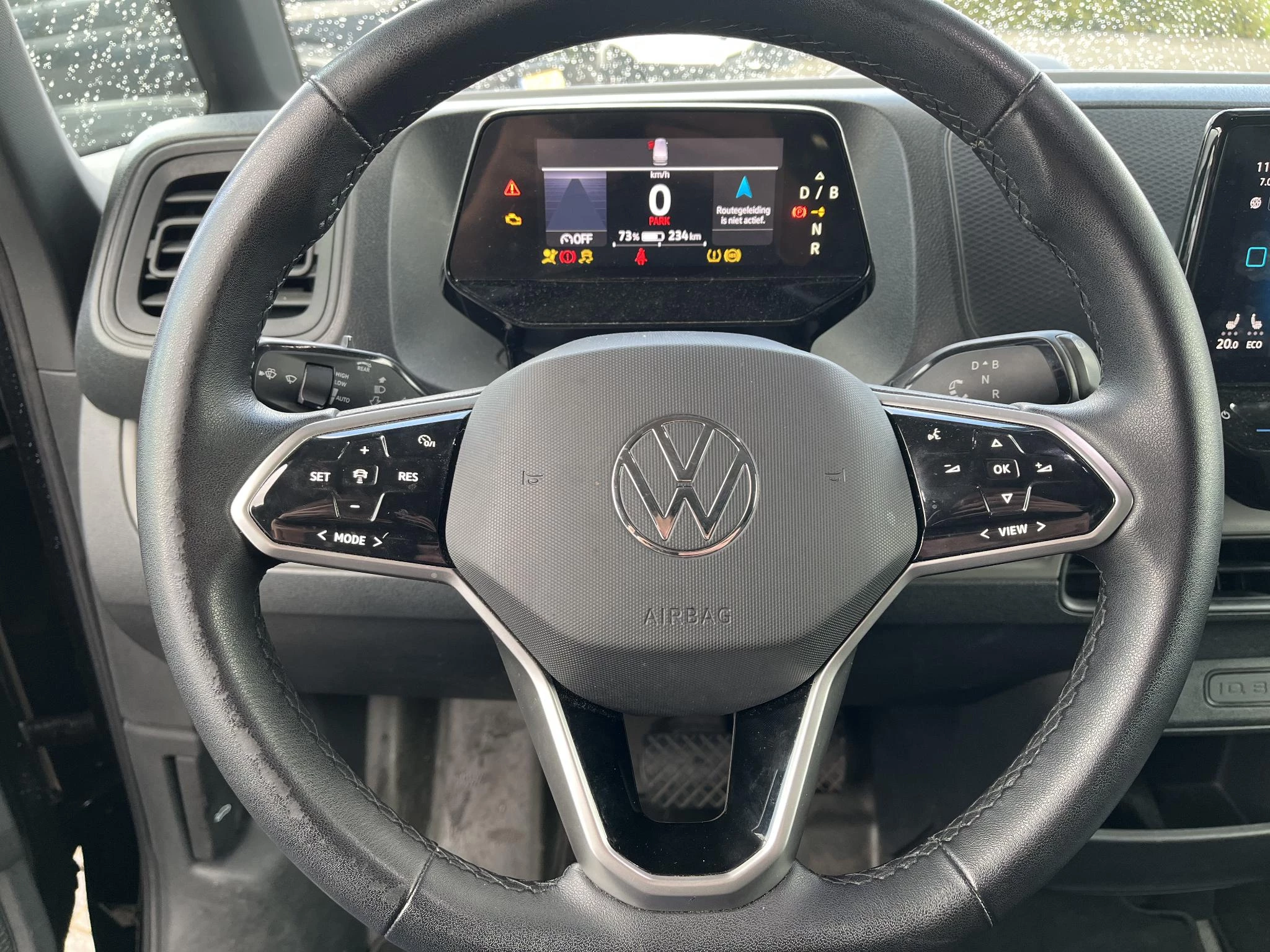 Volkswagen-ID. Buzz Cargo-image-4