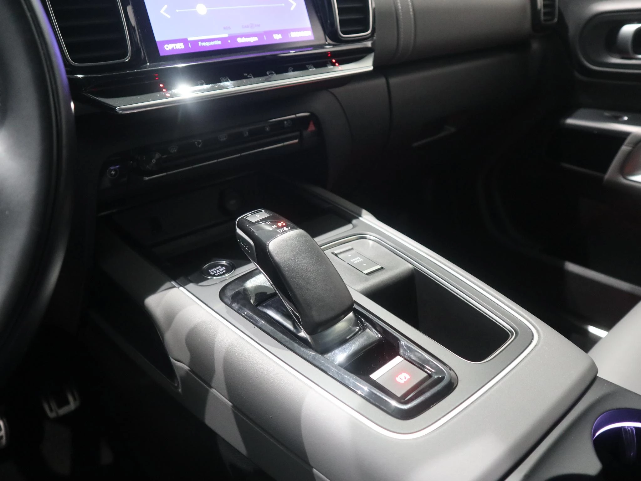 Citroën-C5 Aircross-image-16