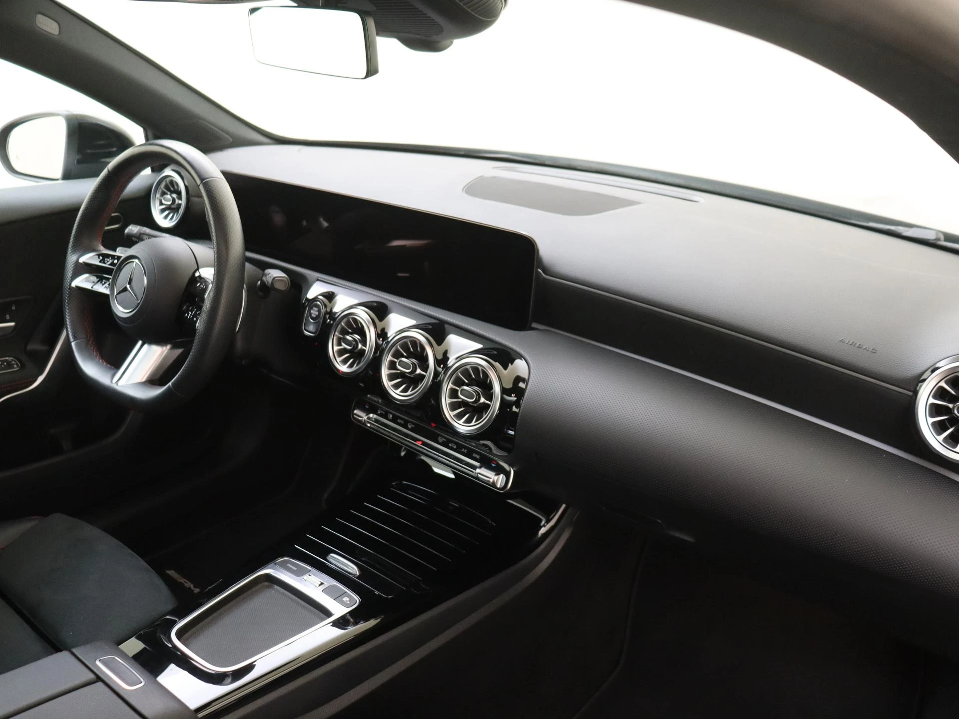 Mercedes-Benz A-Klasse 180 AMG Line