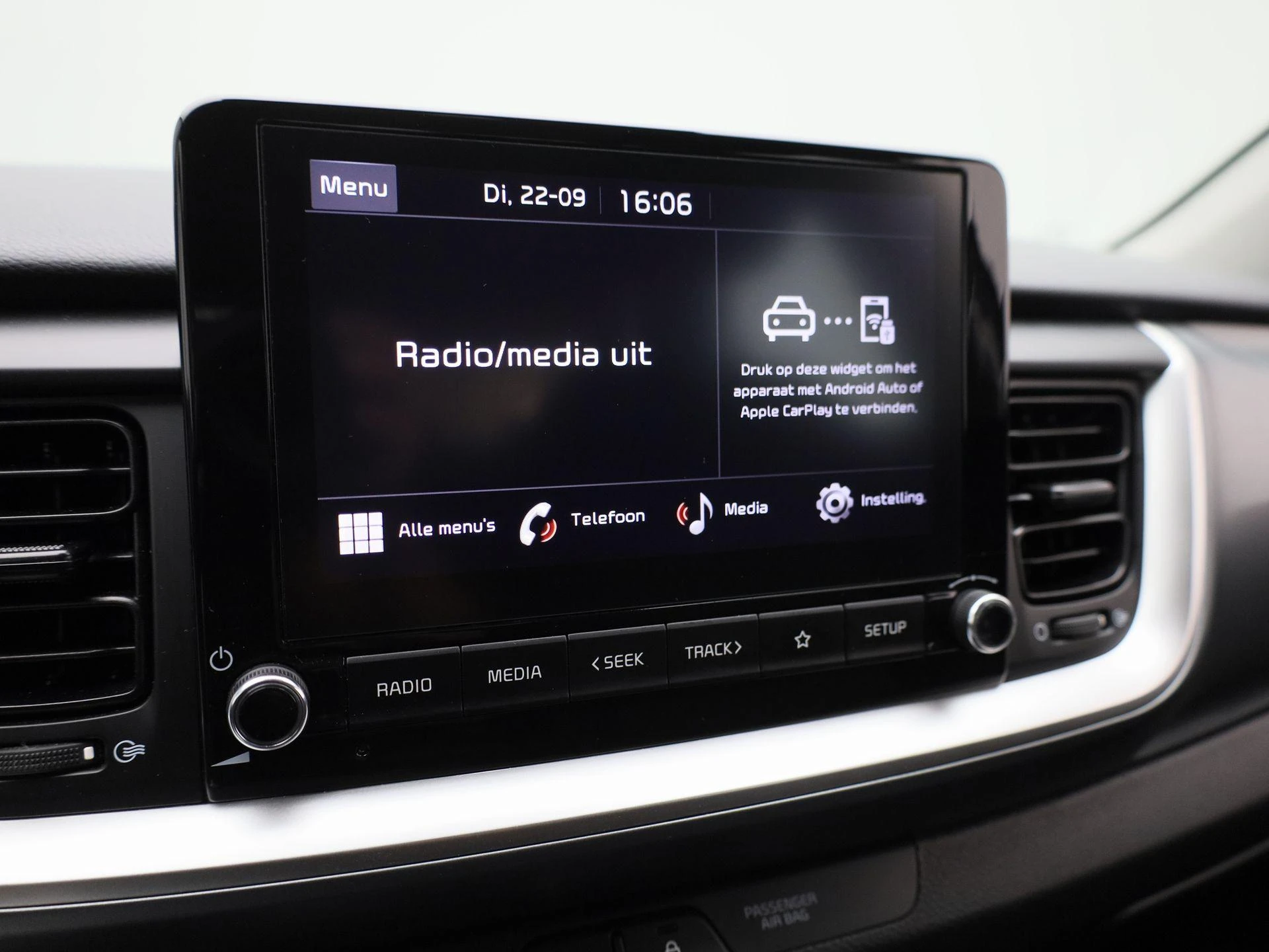 Kia-Stonic-image-20