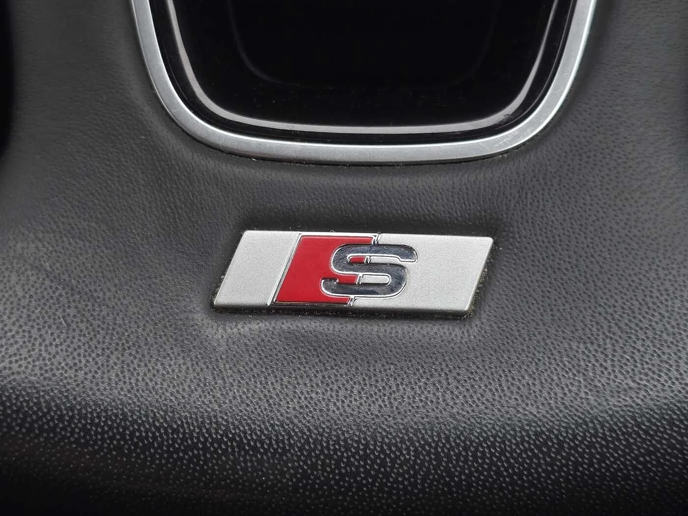 Audi-A4-image-21